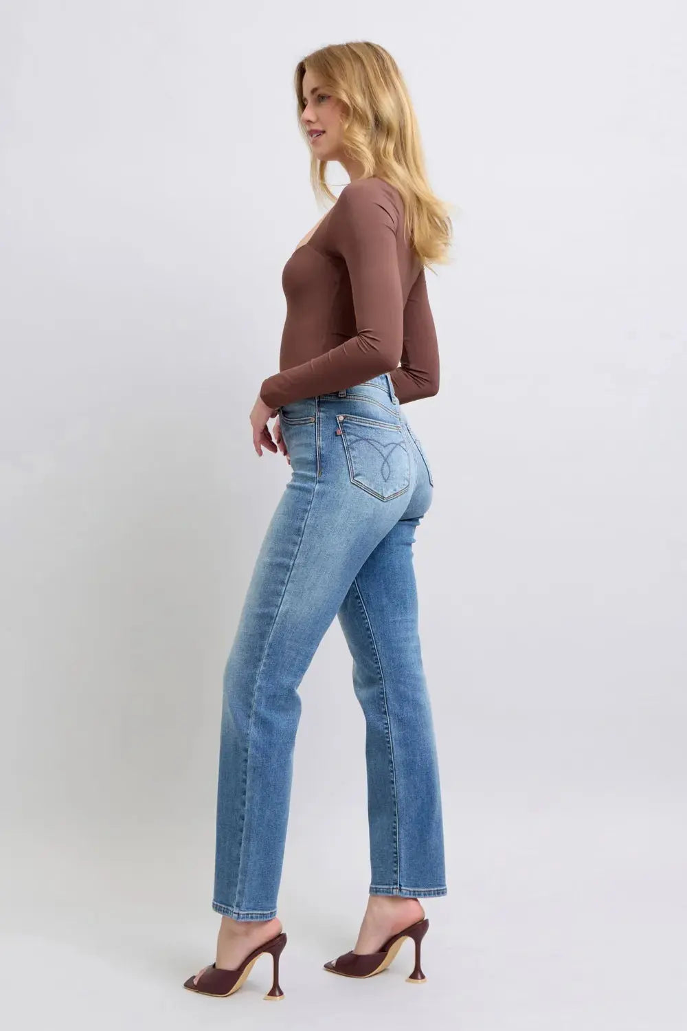Full/Plus Size Run Vintage Wash Thermal Straight Judy Blue Jeans