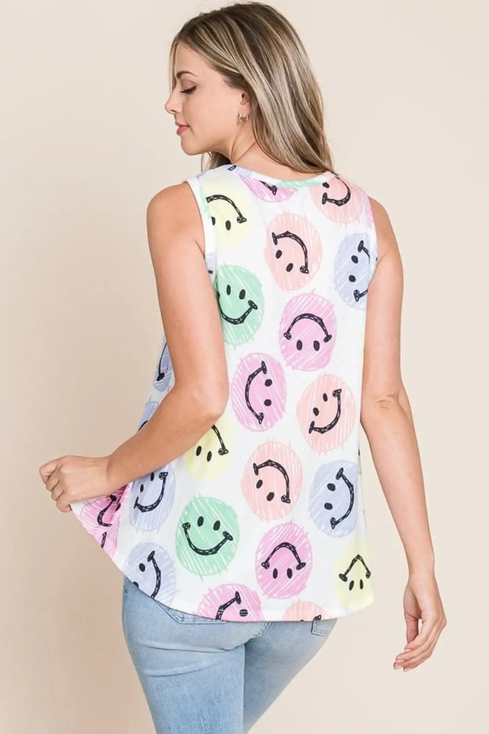 Trendsi Smiley Face Graphic Tank Top | Ivory