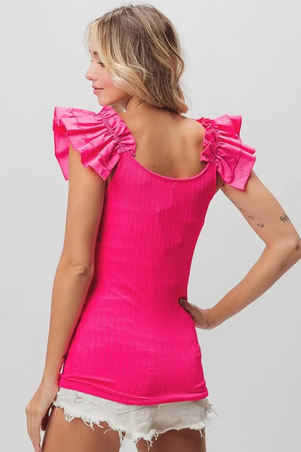 T-Shirts Trendsi BiBi ruffled strap ribbed top