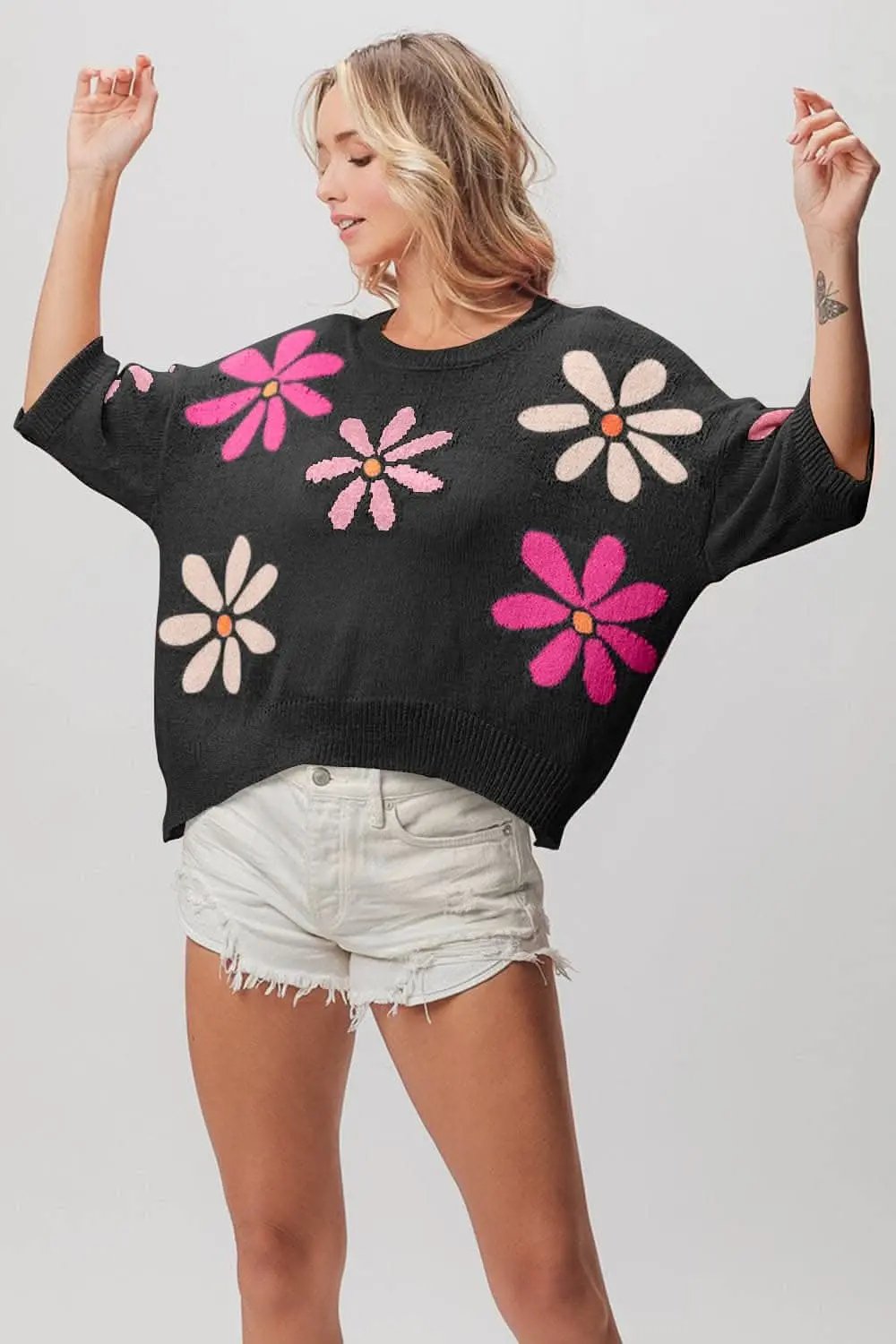 Trendsi Floral Cropped Sweater in Black/Pink