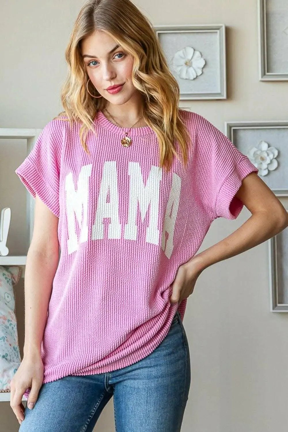 Trendsi Women's Graphic T-Shirt Bold Print Short Sleeve Top