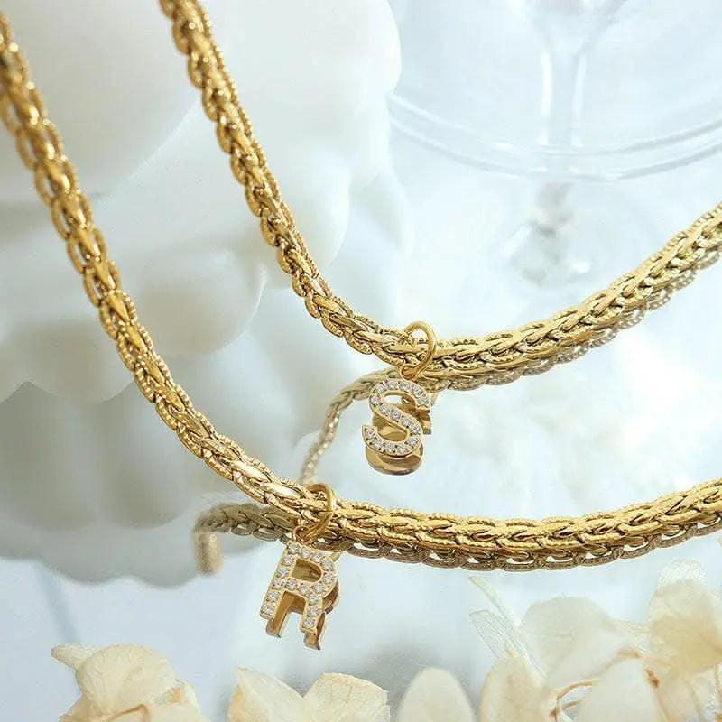 T-Shirts Trendsi Necklaces - Brass zircon letter pendant necklace