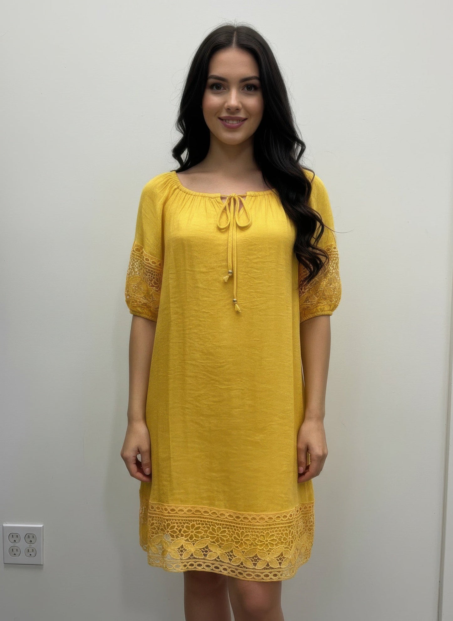 Mlle Gabrielle Solid Short Sleeve Dress