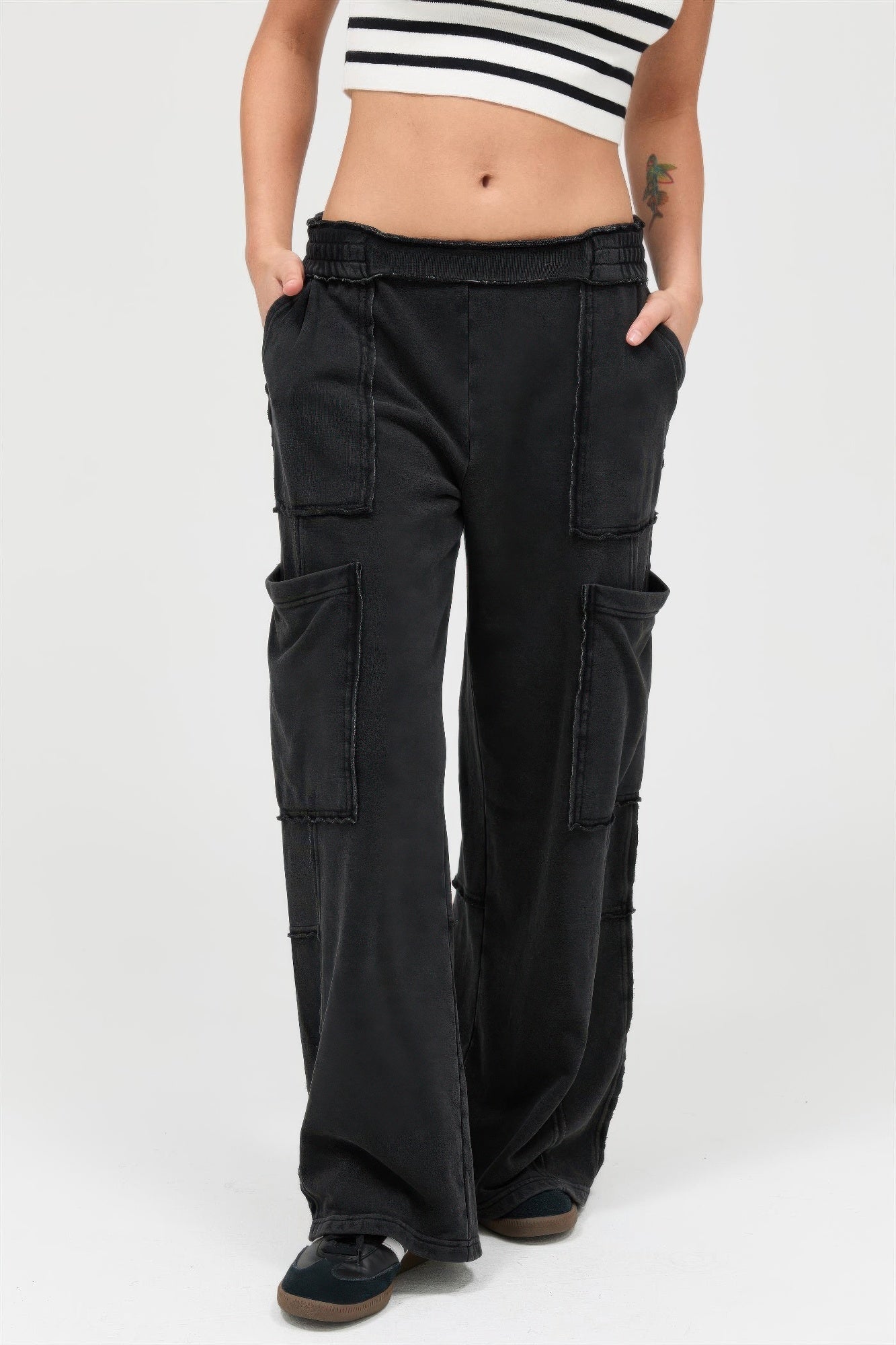 Mineral Wash Wide Leg Cargo Pants
