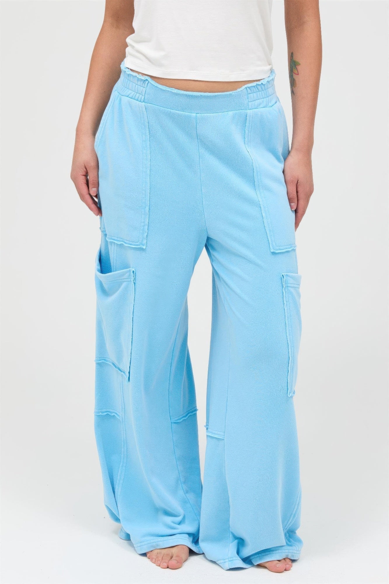 Mineral Wash Wide Leg Cargo Pants