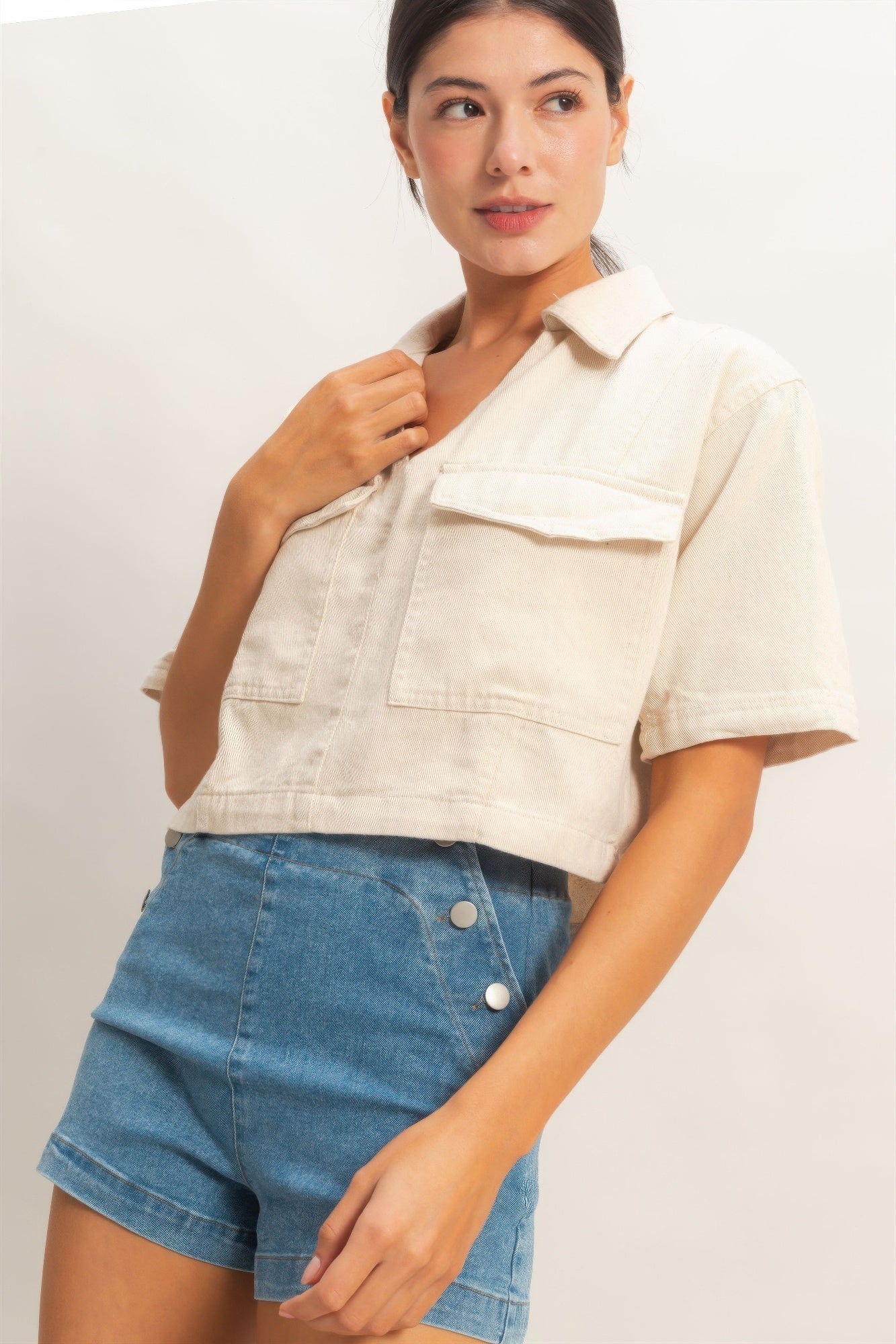 Collared V-neck Top