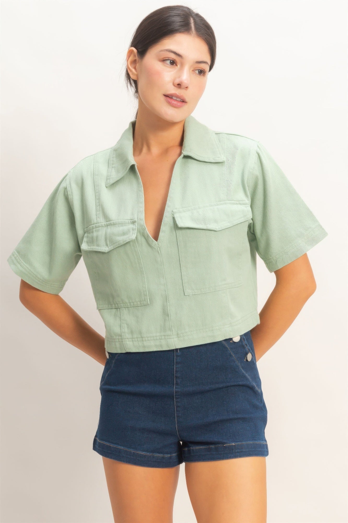 Collared V-neck Top