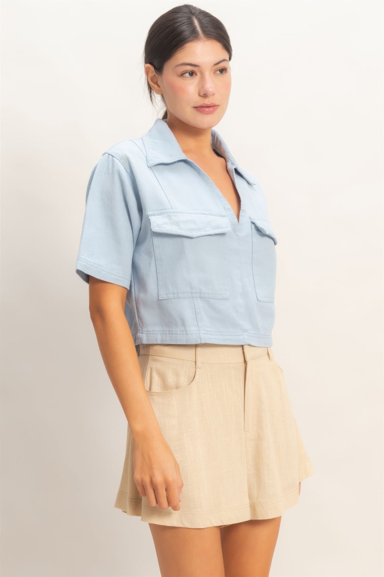 Collared V-neck Top
