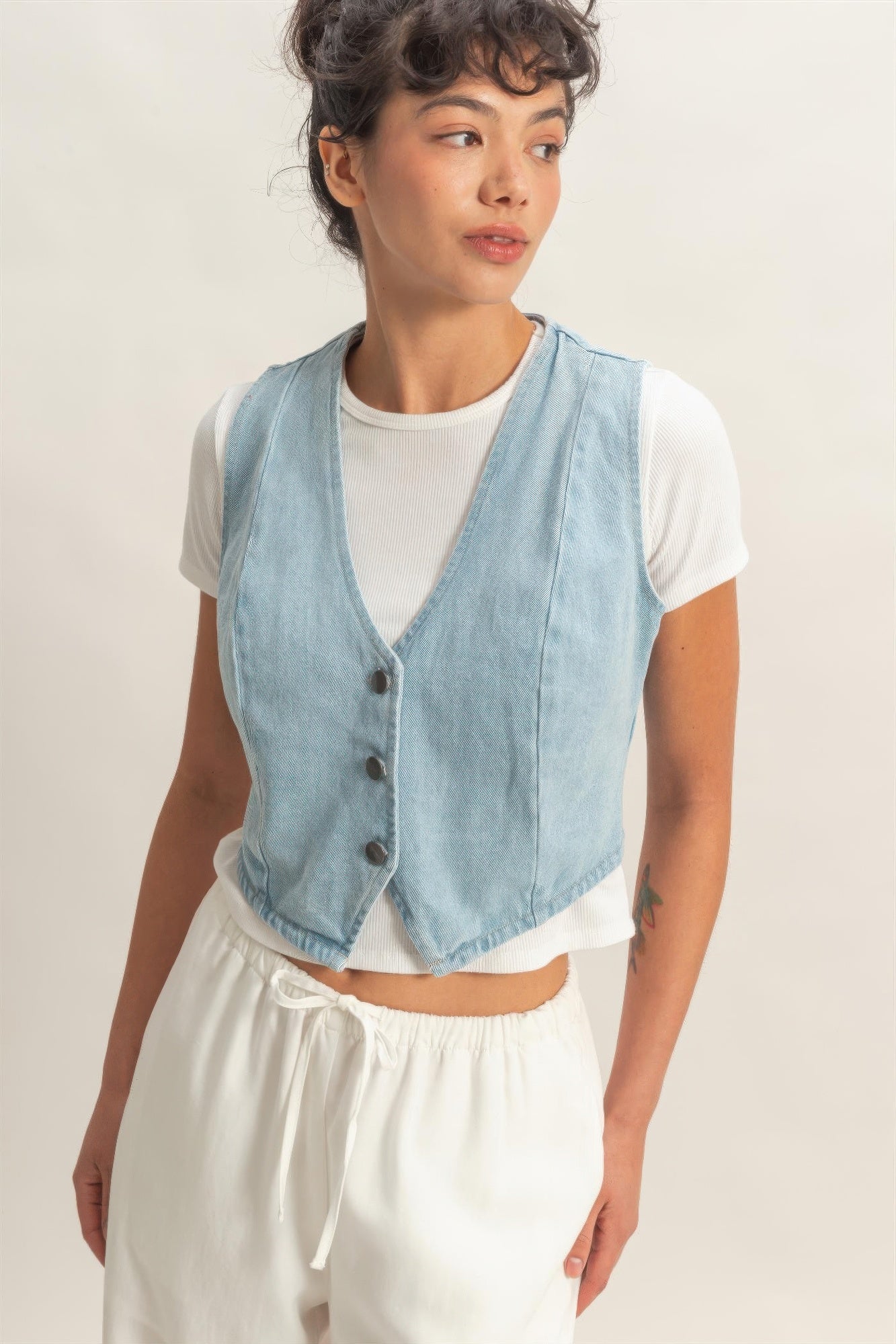 V-neck Sleeveless Denim Vest