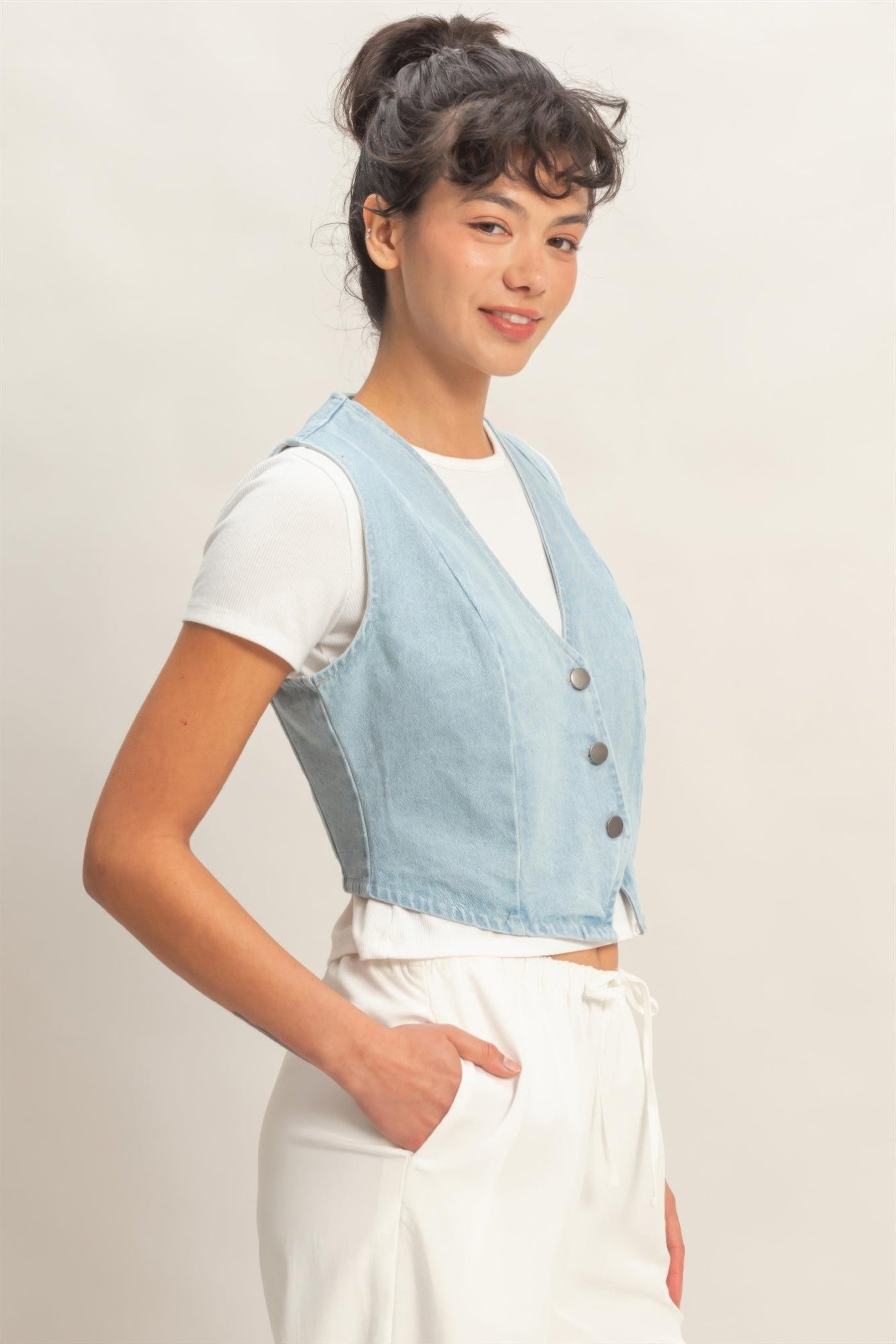 V-neck Sleeveless Denim Vest