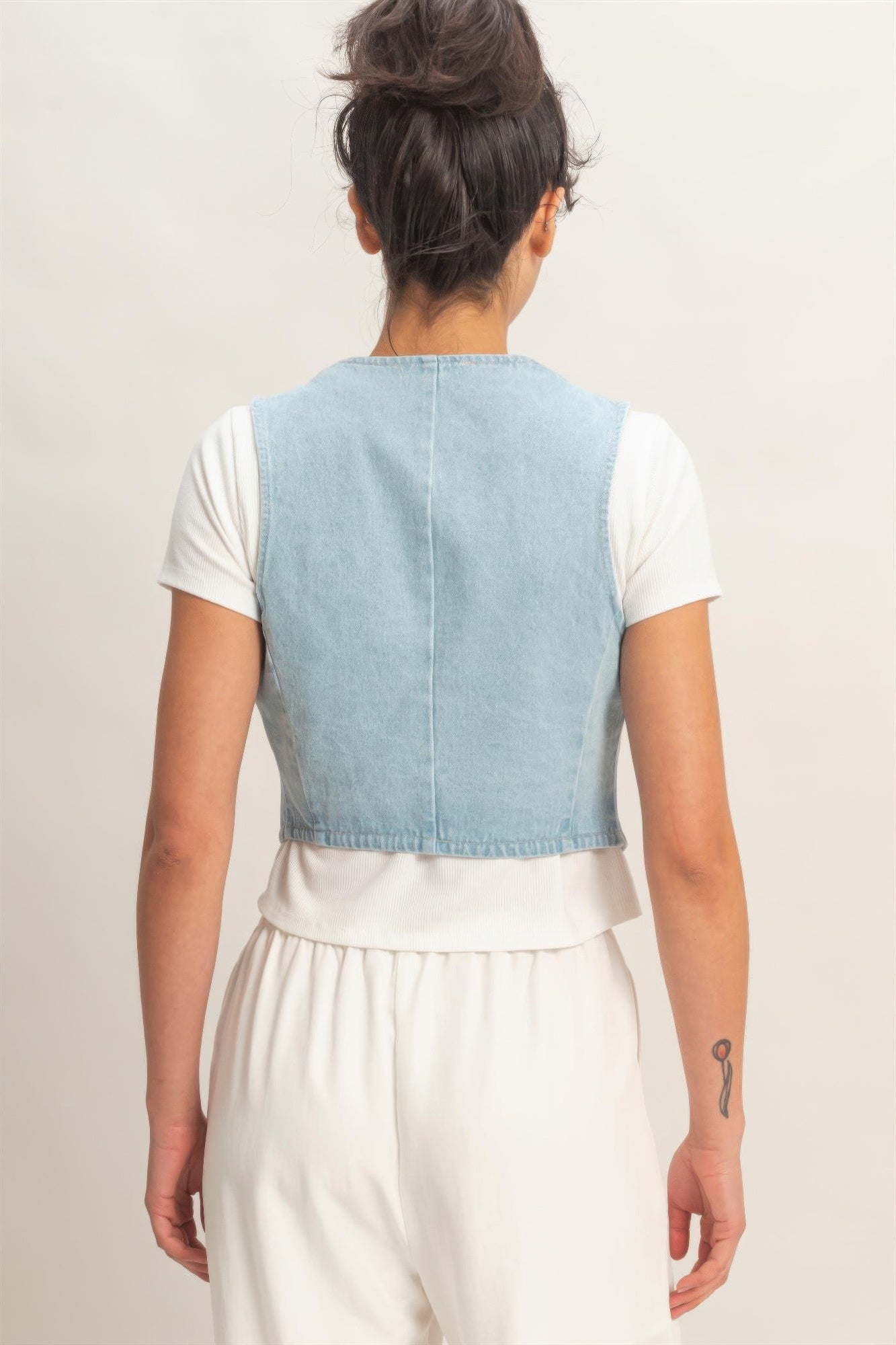 V-neck Sleeveless Denim Vest