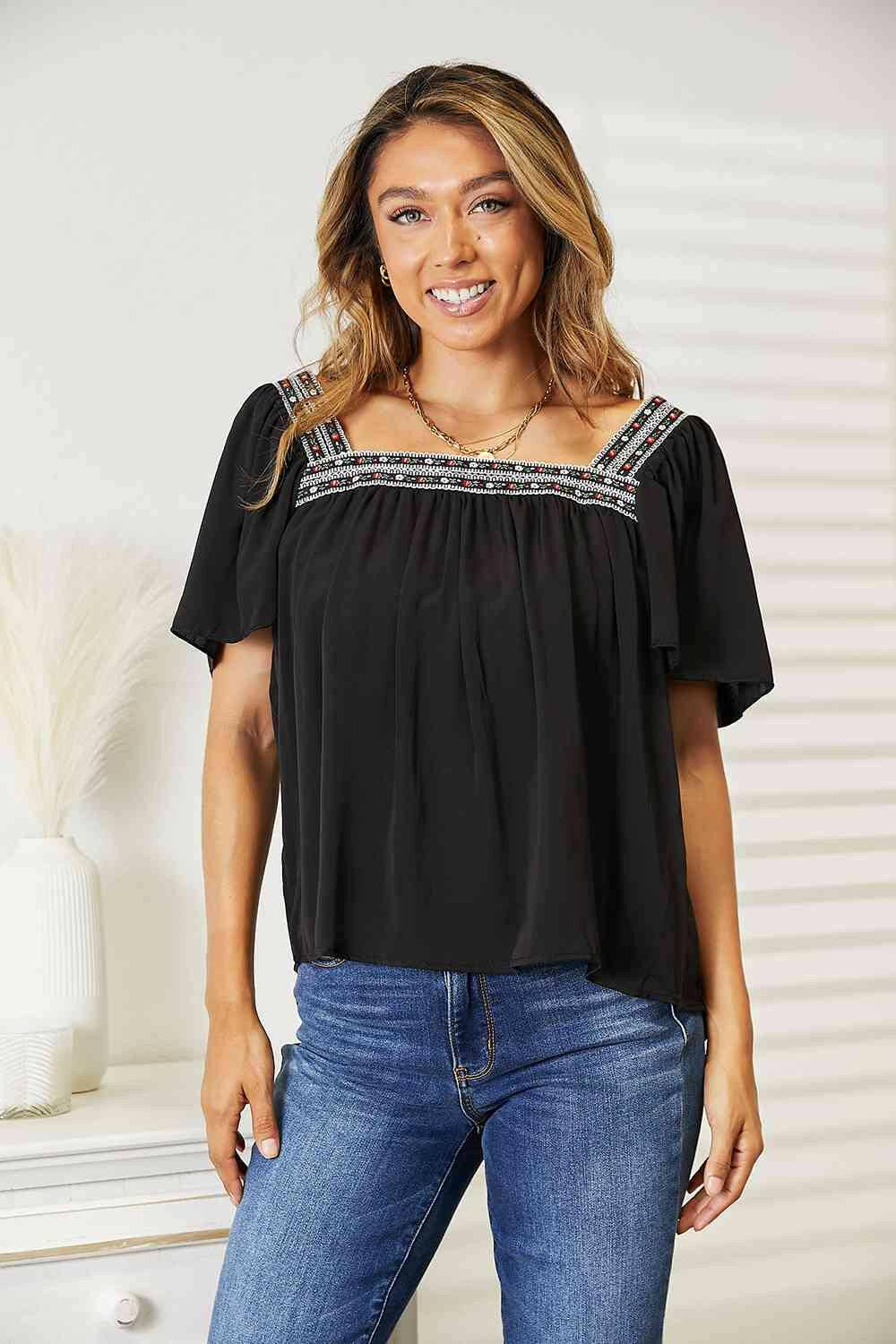Trendsi Color Block Puff Sleeve Blouse - Chic Women's Top
