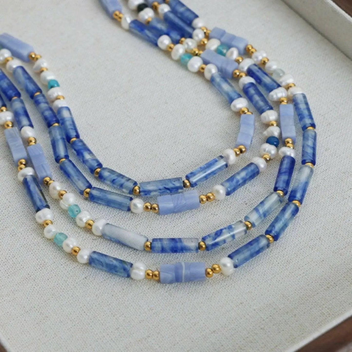 Trendsi Blue Chalcedony Pendant Necklace