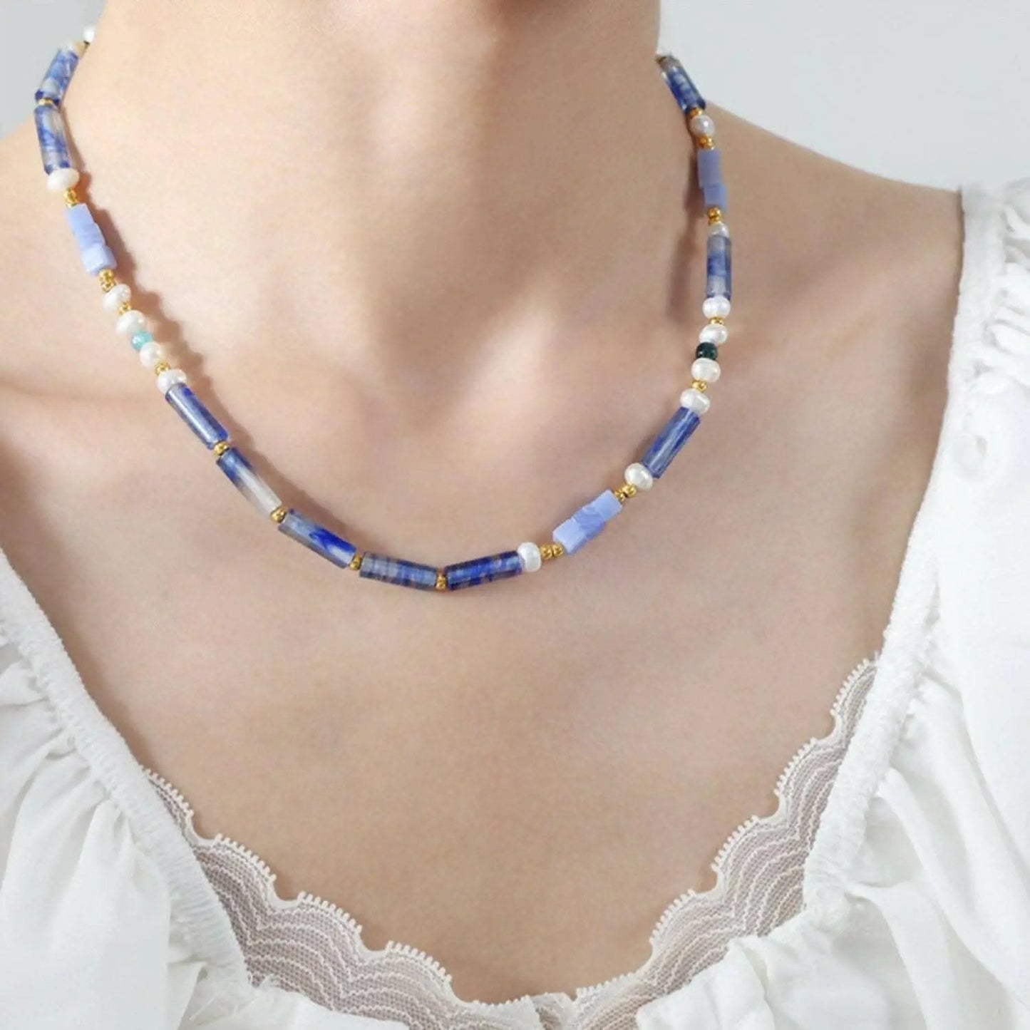 Trendsi Blue Chalcedony Pendant Necklace