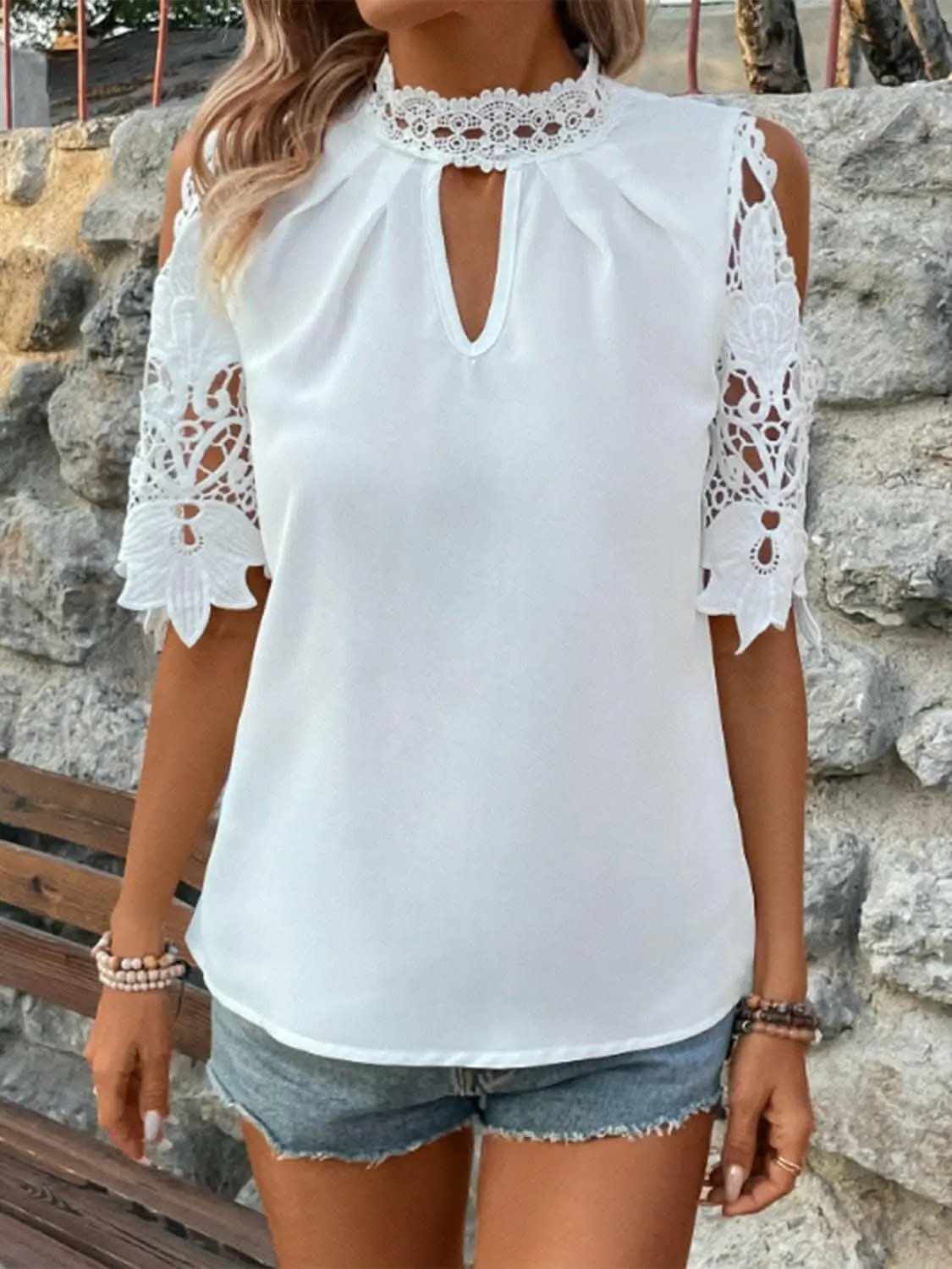 T-Shirts Trendsi just arrived - Chic cold shoulder lace blouse