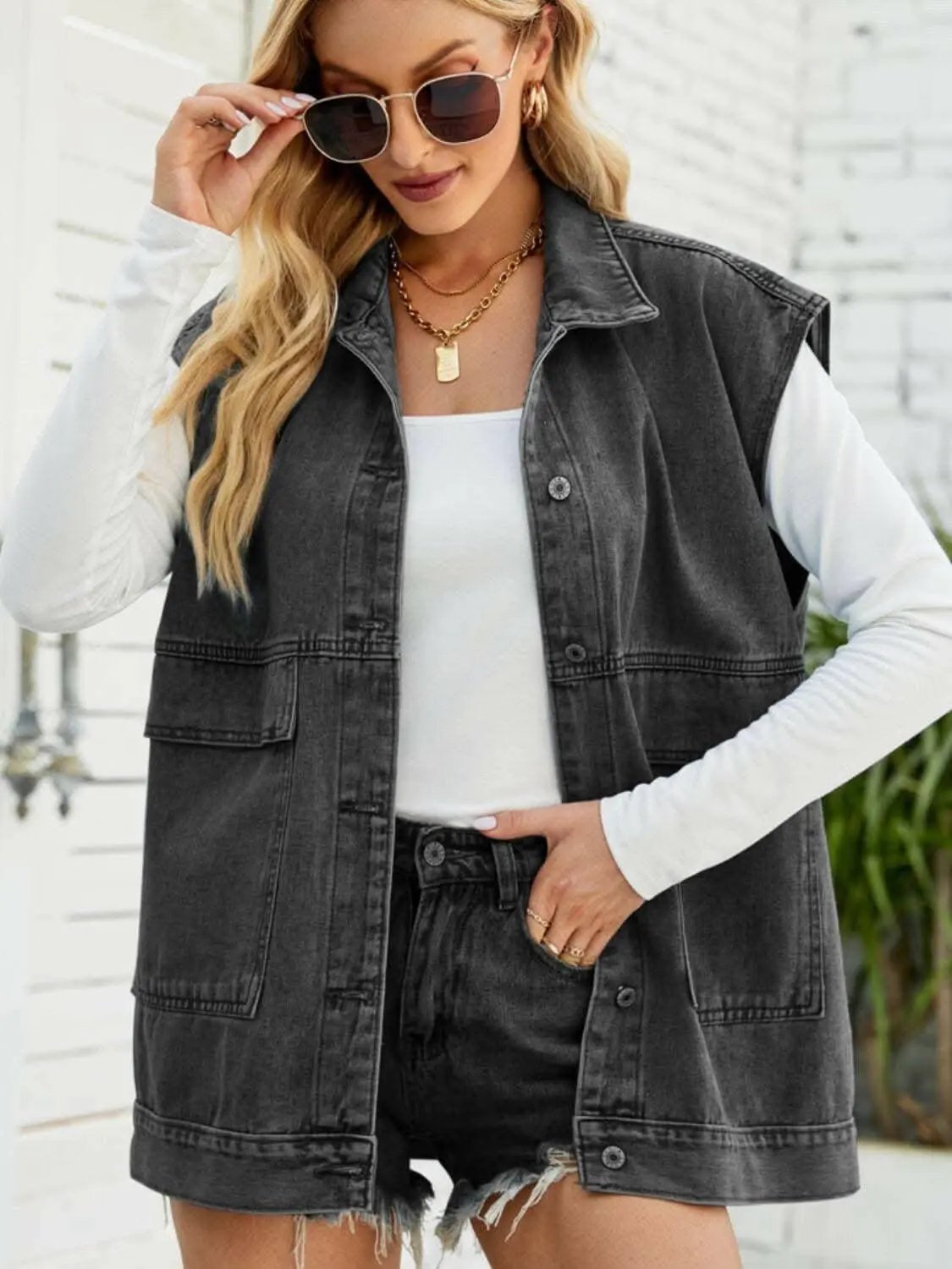 Trendsi Denim Sleeveless Top With Pockets — Casual Summer Style