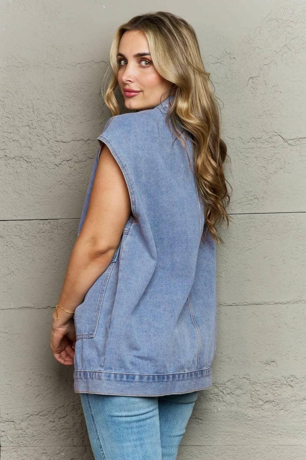 Trendsi Denim Sleeveless Top With Pockets — Casual Summer Style