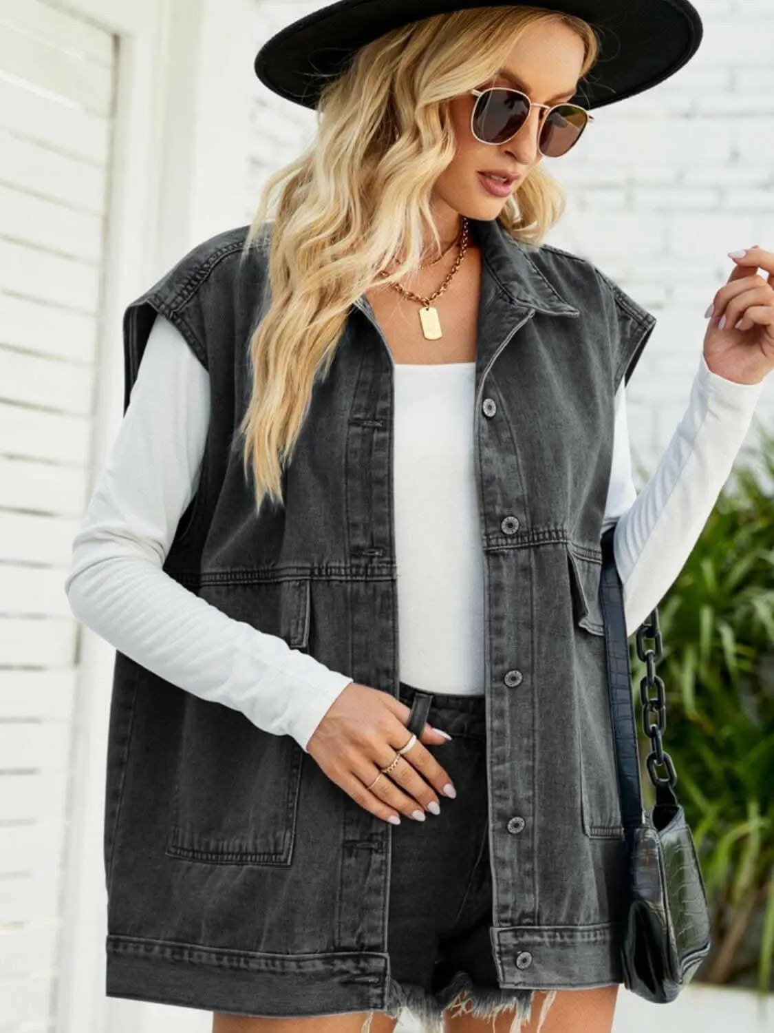 Trendsi Denim Sleeveless Top With Pockets — Casual Summer Style