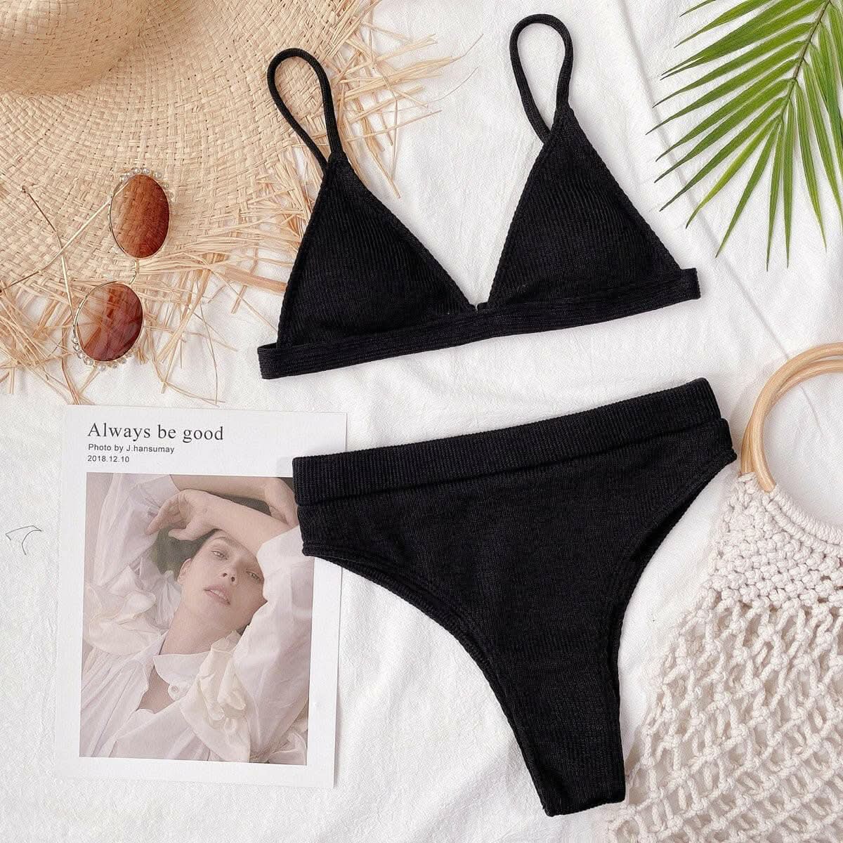 T-Shirts Trendsi swimwear - Chic ribbed bikini set with padding