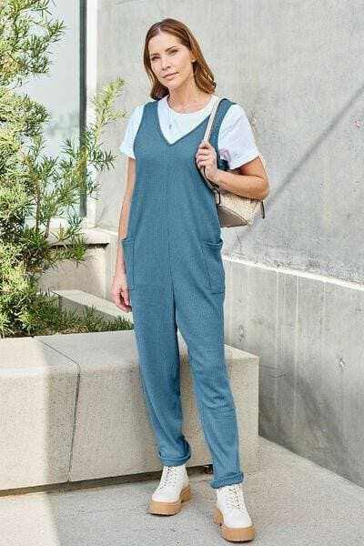 Women's Jumpsuit Trendsi Women's Sleeveless Jumpsuit with Pockets - Chic