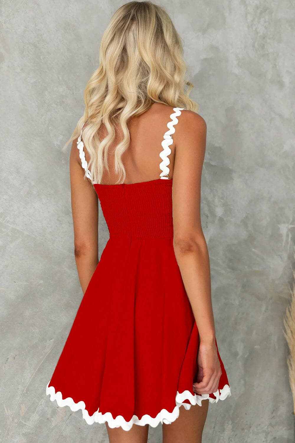 Dresses Trendsi Chic square neck mini dress with contrast trim
