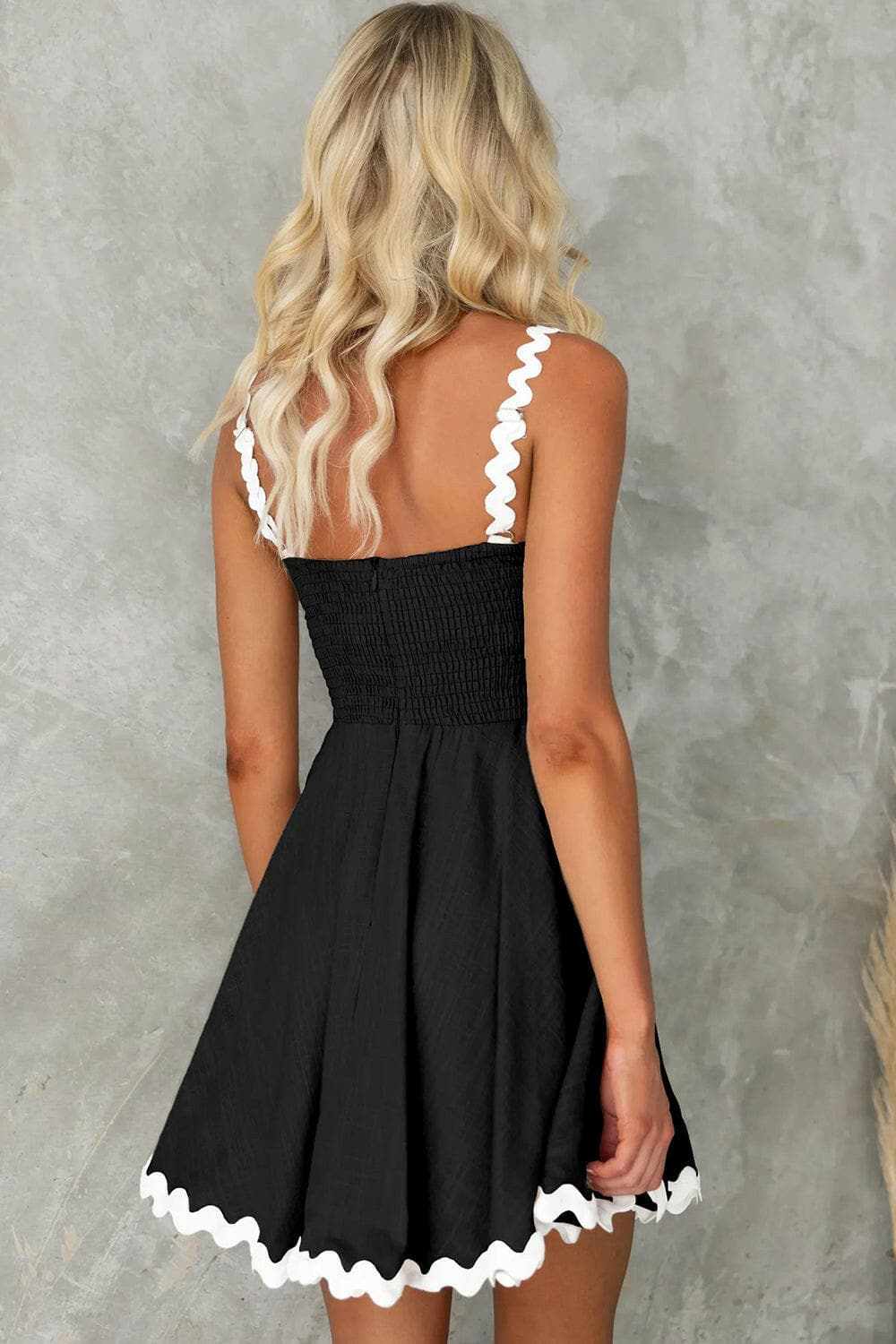 Dresses Trendsi Chic square neck mini dress with contrast trim