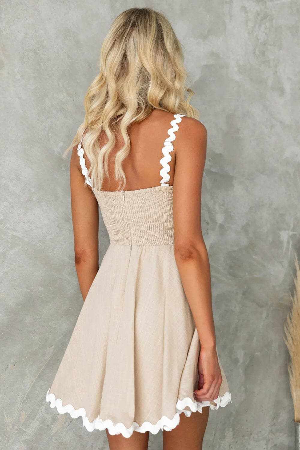 Dresses Trendsi Chic square neck mini dress with contrast trim