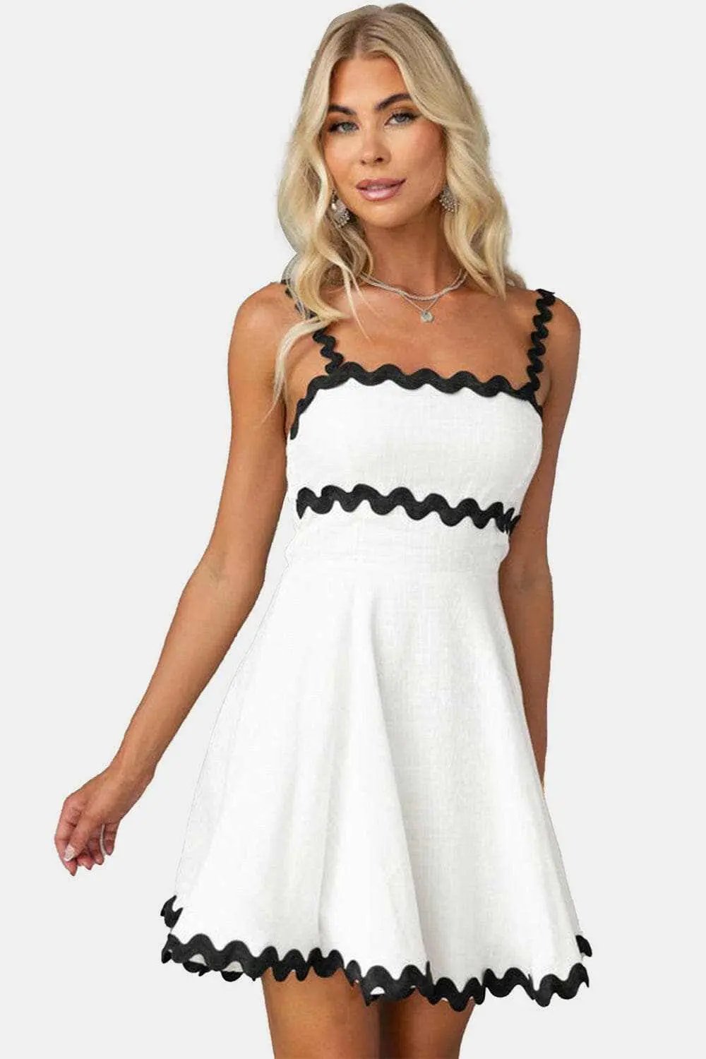 Dresses Trendsi Chic square neck mini dress with contrast trim