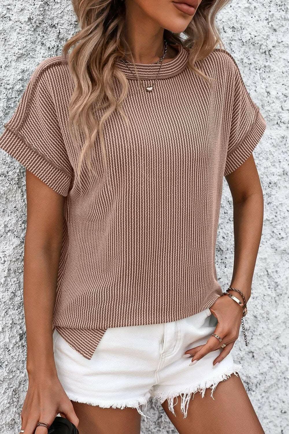 T-Shirts Trendsi just arrived - Chic striped ribbed tee with seams