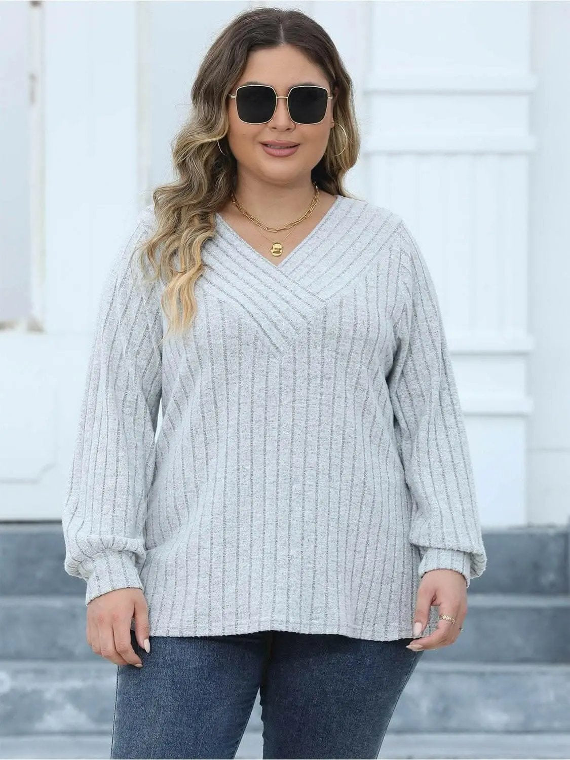T-Shirts Trendsi plus - Cozy ribbed v-neck top for curves