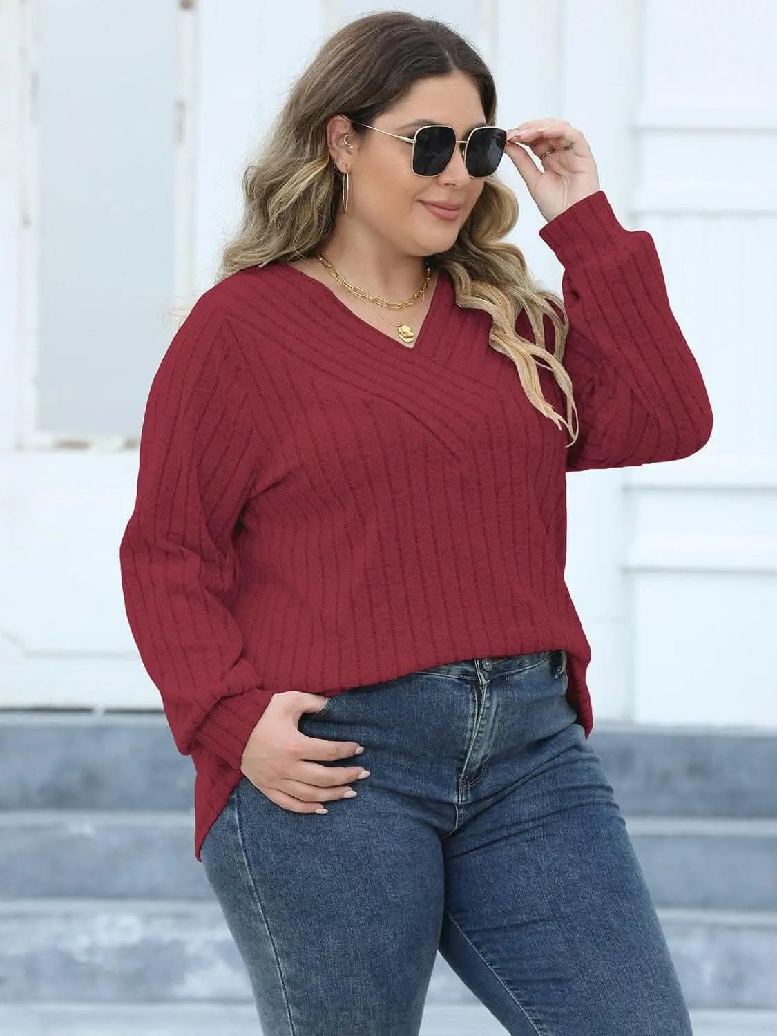T-Shirts Trendsi plus - Cozy ribbed v-neck top for curves