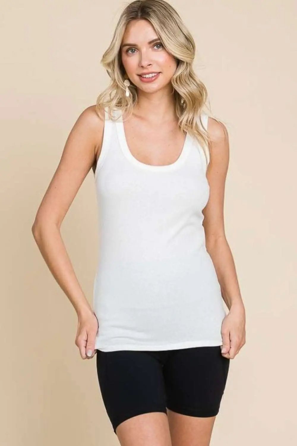 T-Shirts Trendsi Ribbed Scoop Neck Tank Women's Everyday Basic Top USA Shipped