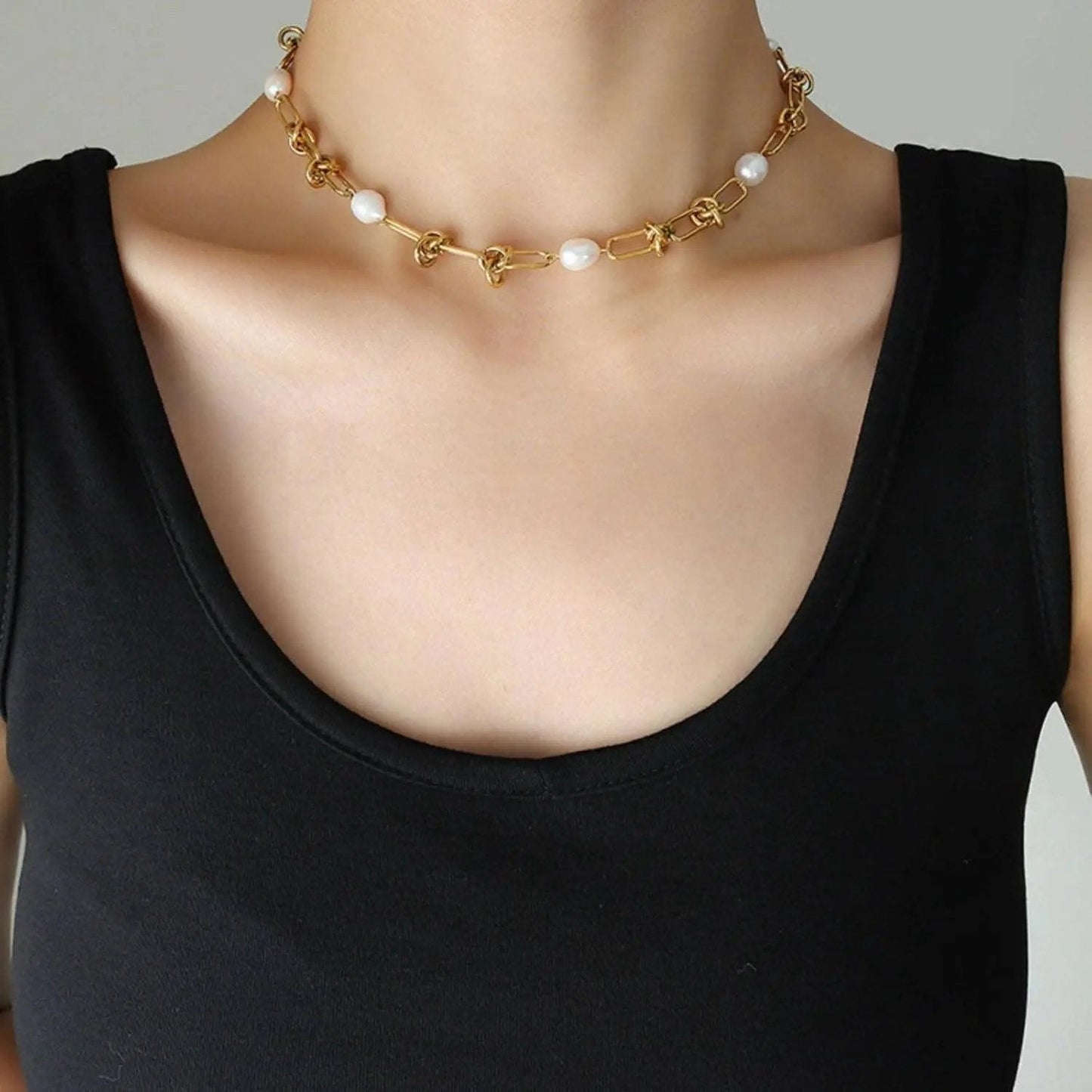 Trendsi Pearl Charm Necklace - Elegant Classic Style Women's