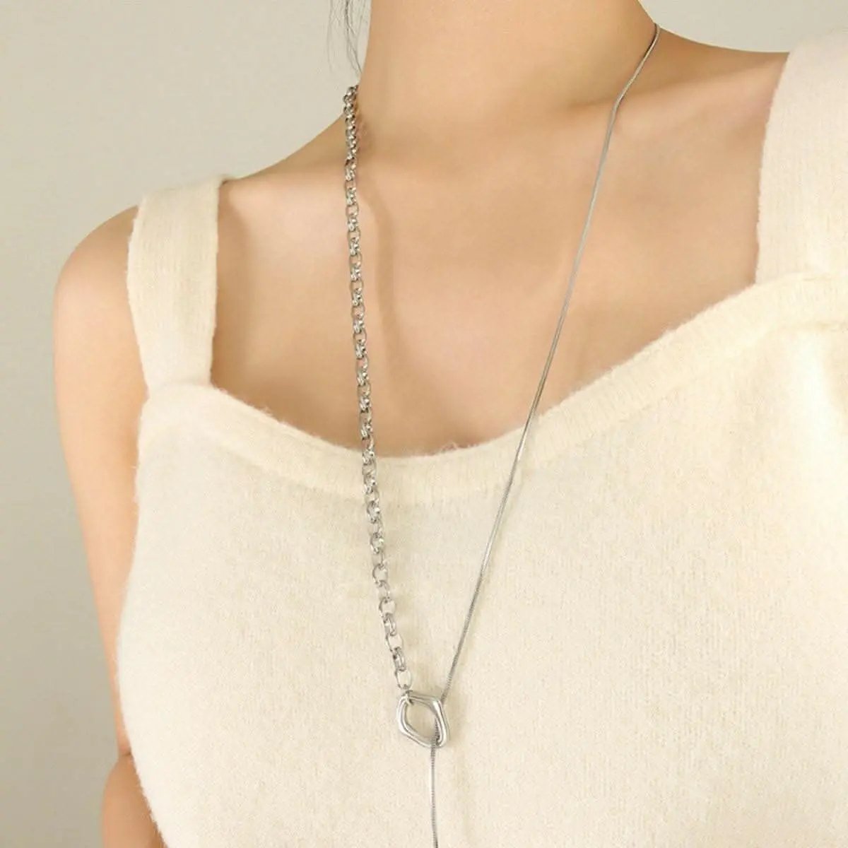 T-Shirts Trendsi Necklaces - Elegant dual-tone titanium necklace