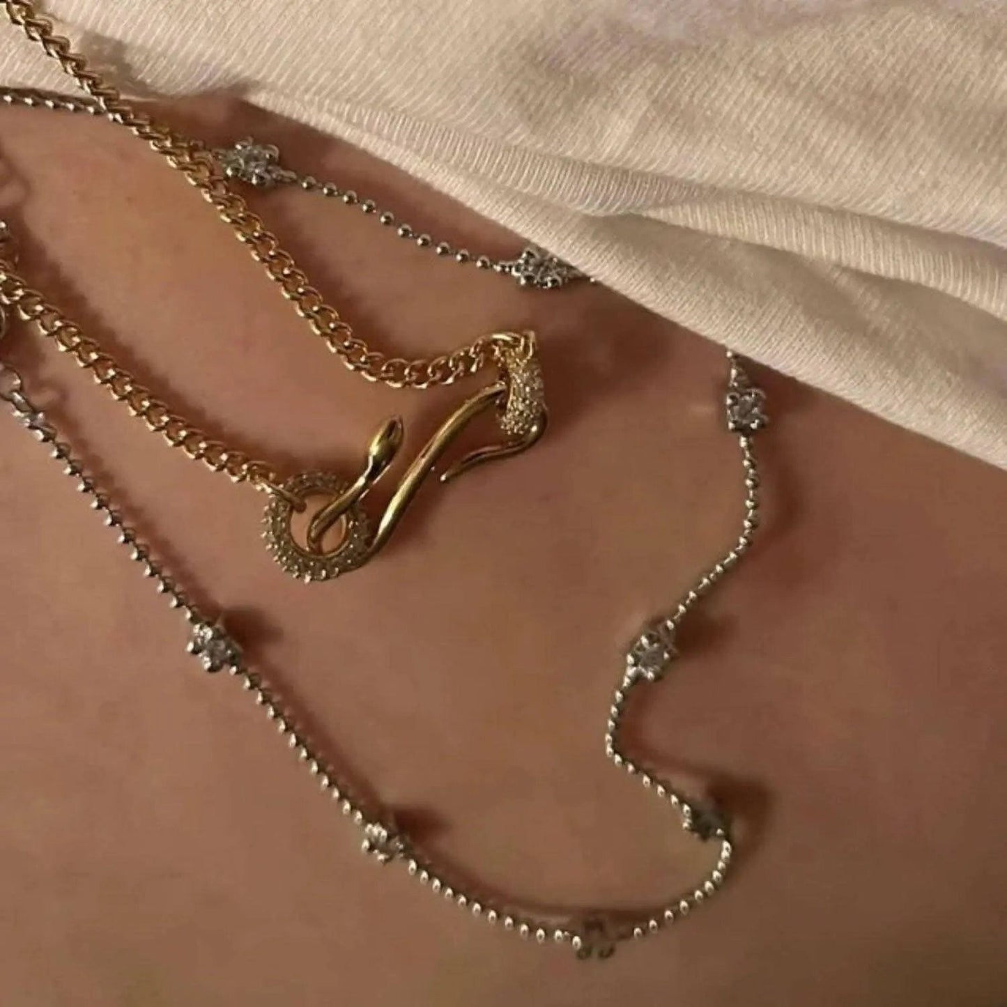Necklace - Gold-Plated Zircon - Elegant Dainty Style