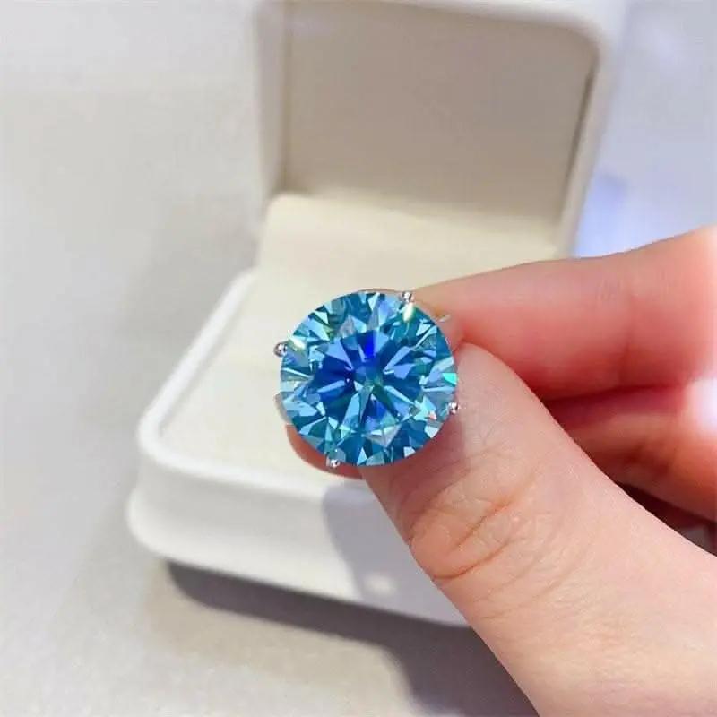 T-Shirts Trendsi just arrived - Exquisite 5 Carat Moissanite Ring