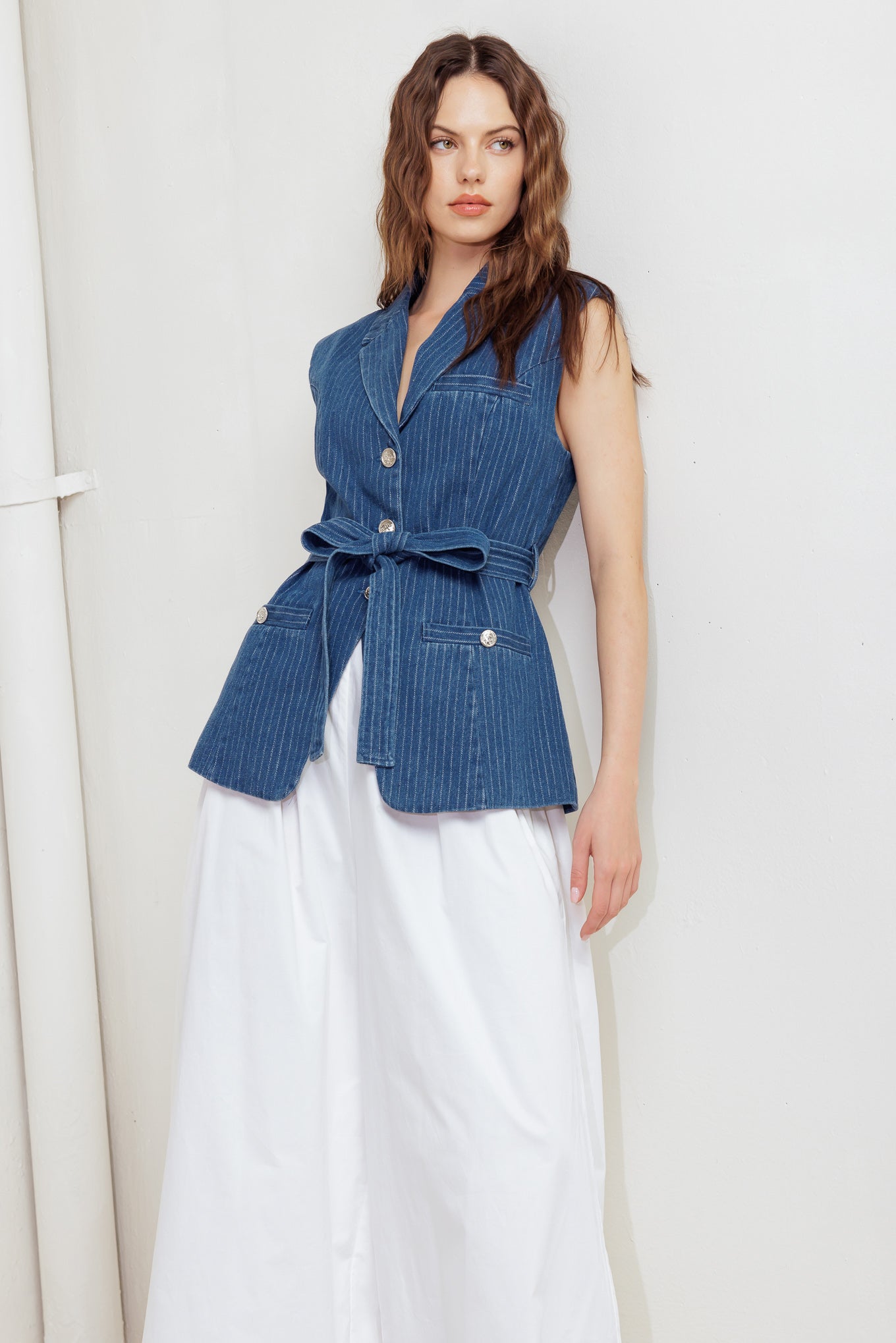BLUE MUSE WOVEN VEST