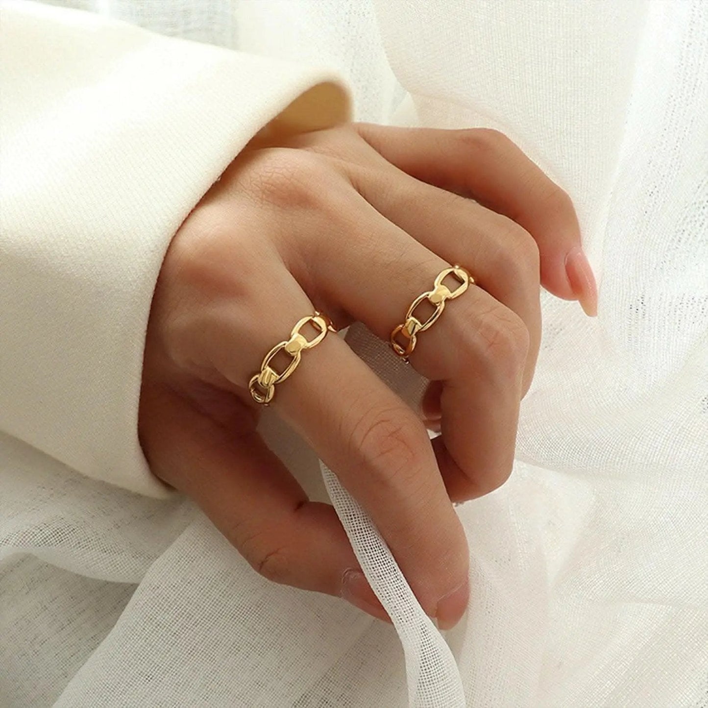 T-Shirts Trendsi just arrived - Gold-plated adjustable titanium ring