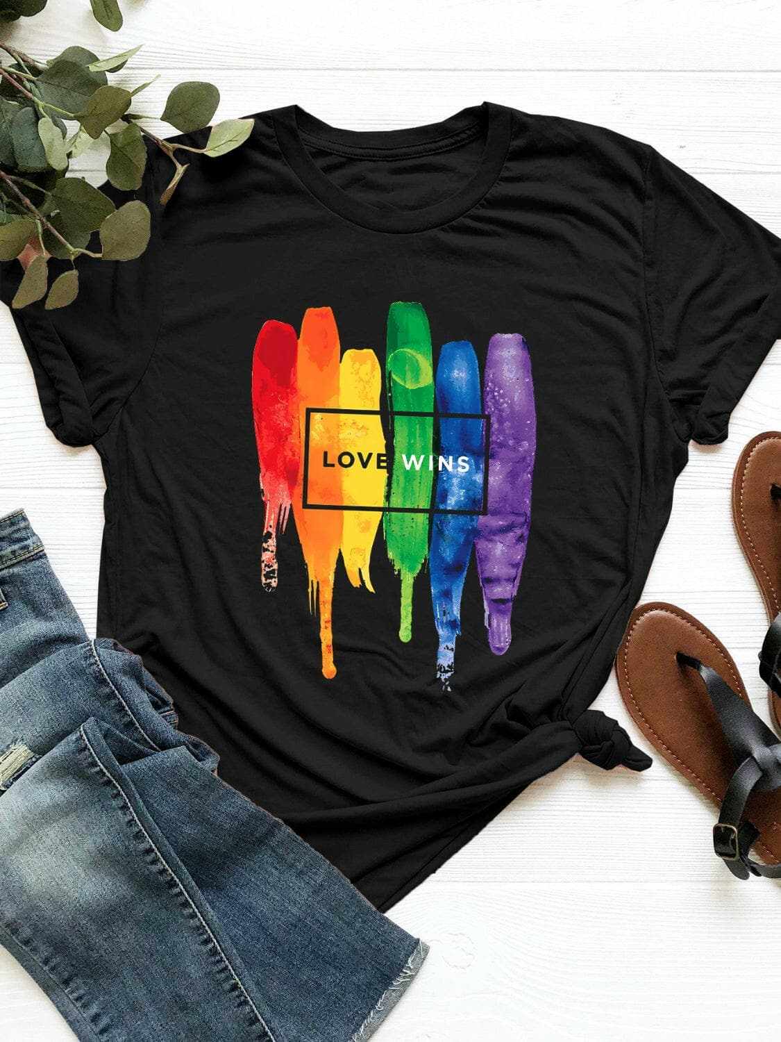 T-Shirts Trendsi Graphic Round Neck Tee - Soft Polyester