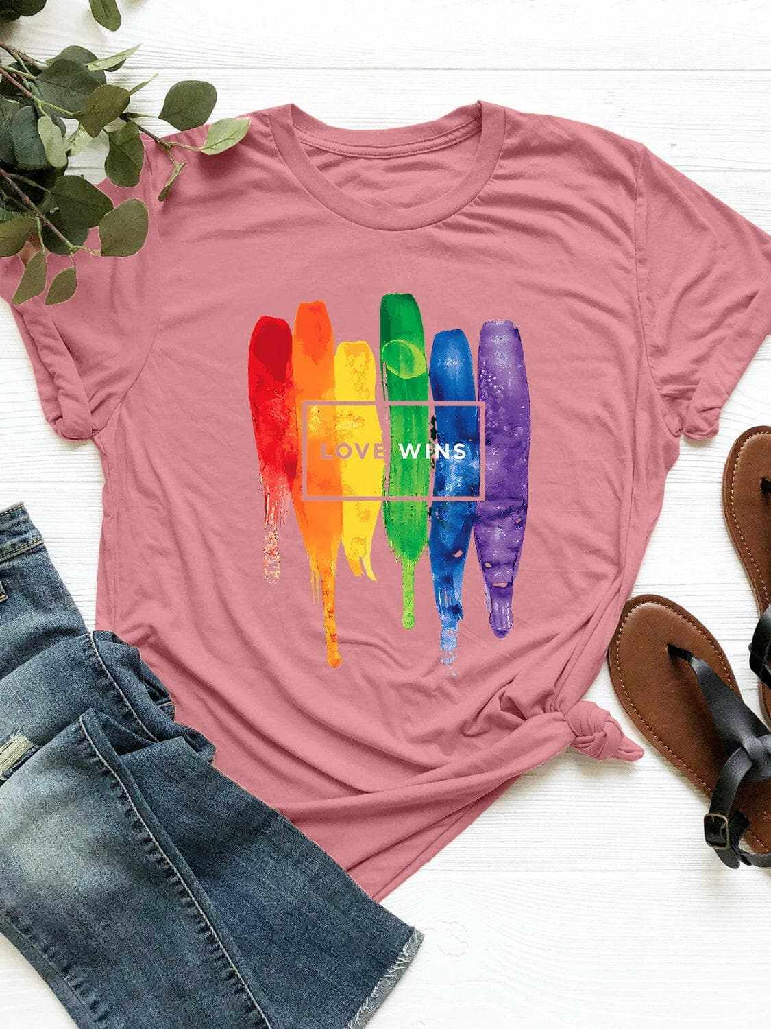 T-Shirts Trendsi Graphic Round Neck Tee - Soft Polyester