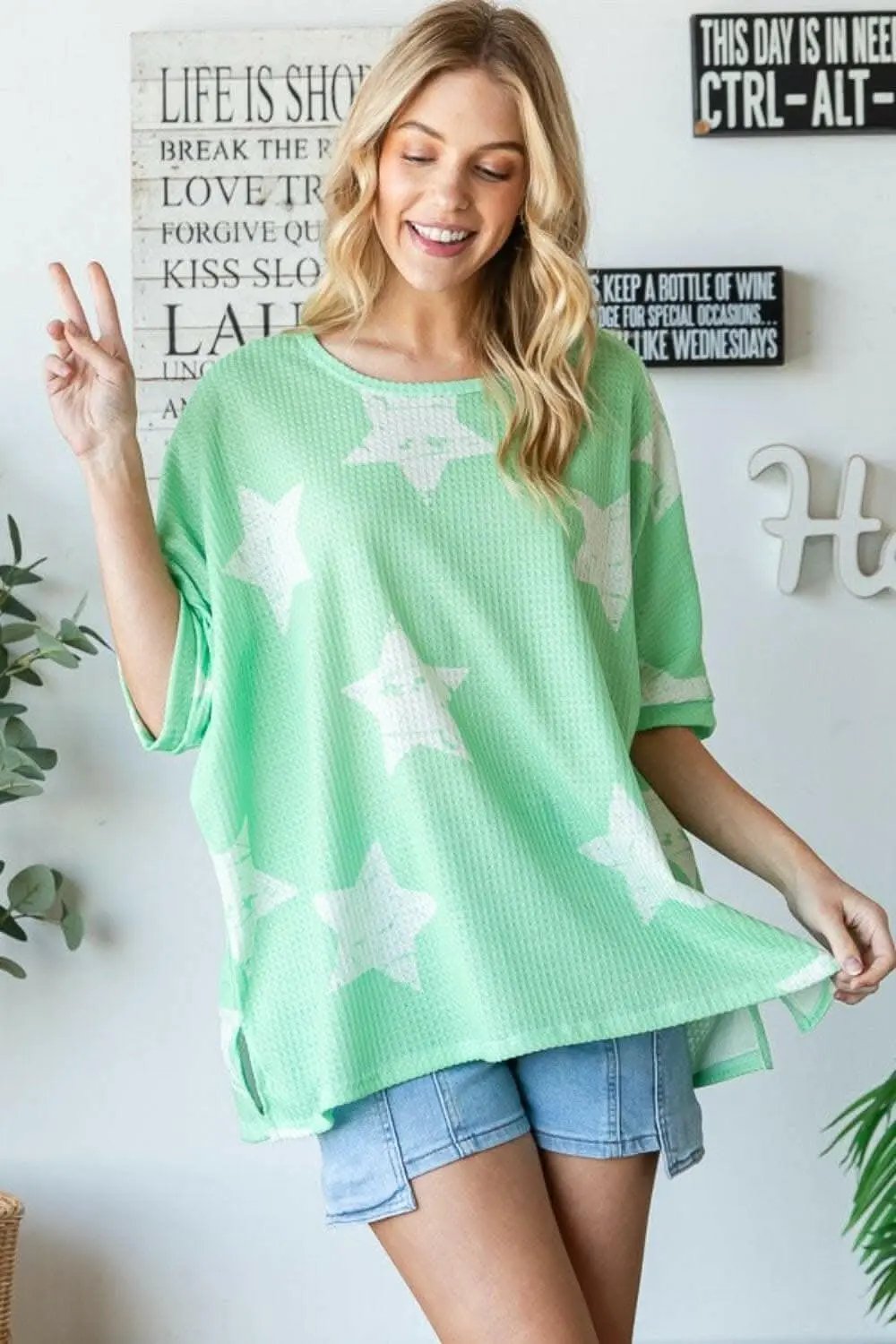 T-Shirts Trendsi Star Waffle Tee Women's Casual Top Comfy Oversized T-Shirt