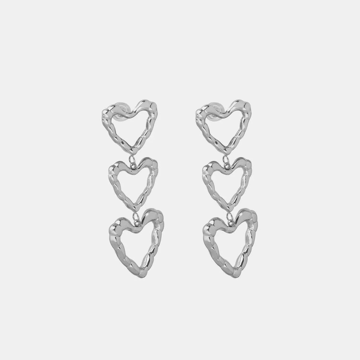 T-Shirts Trendsi just arrived - Heart-shaped titanium earrings
