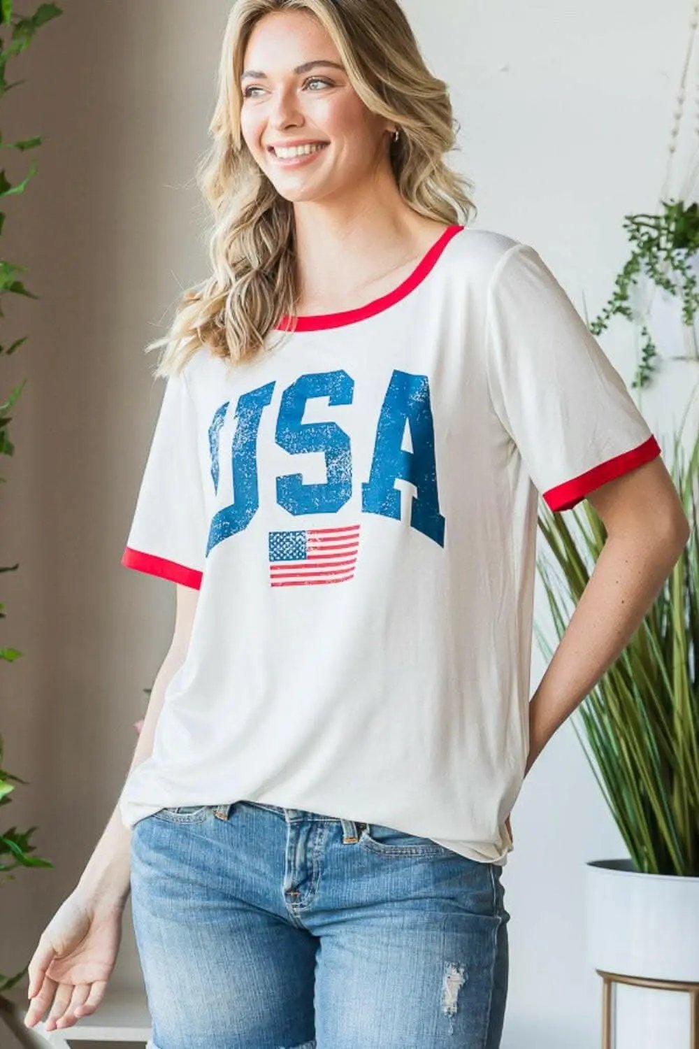 T-Shirts Trendsi Heimish Full Size USA Contrast Trim Short Sleeve T-Shirt