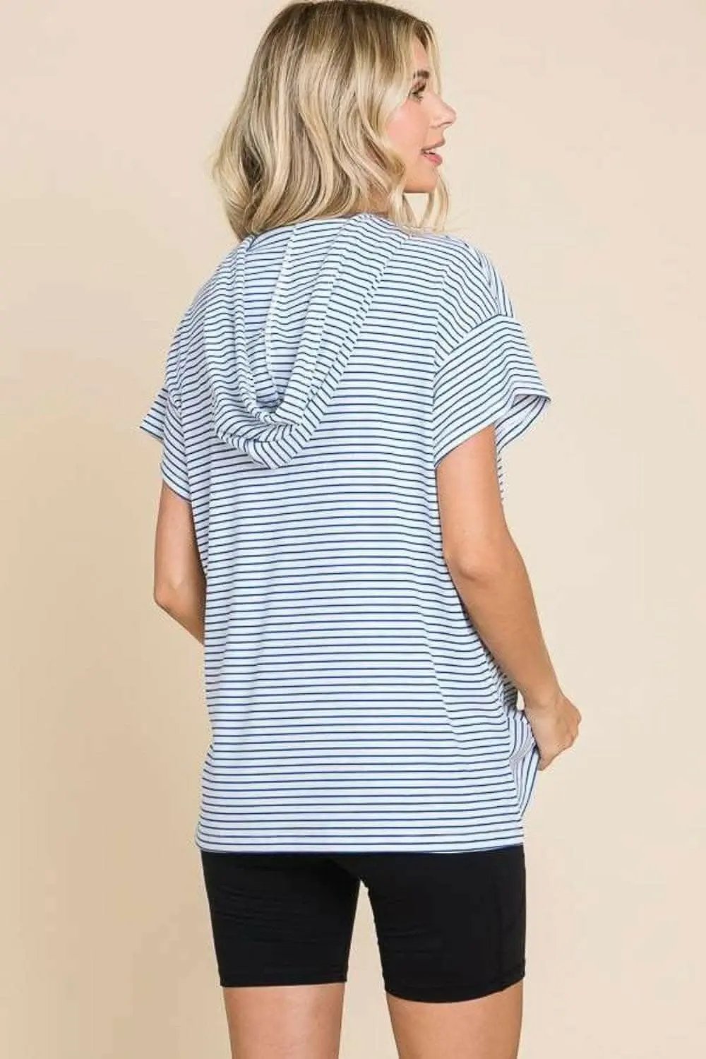 T-Shirts Trendsi just arrived - Hooded top with stylish stripes