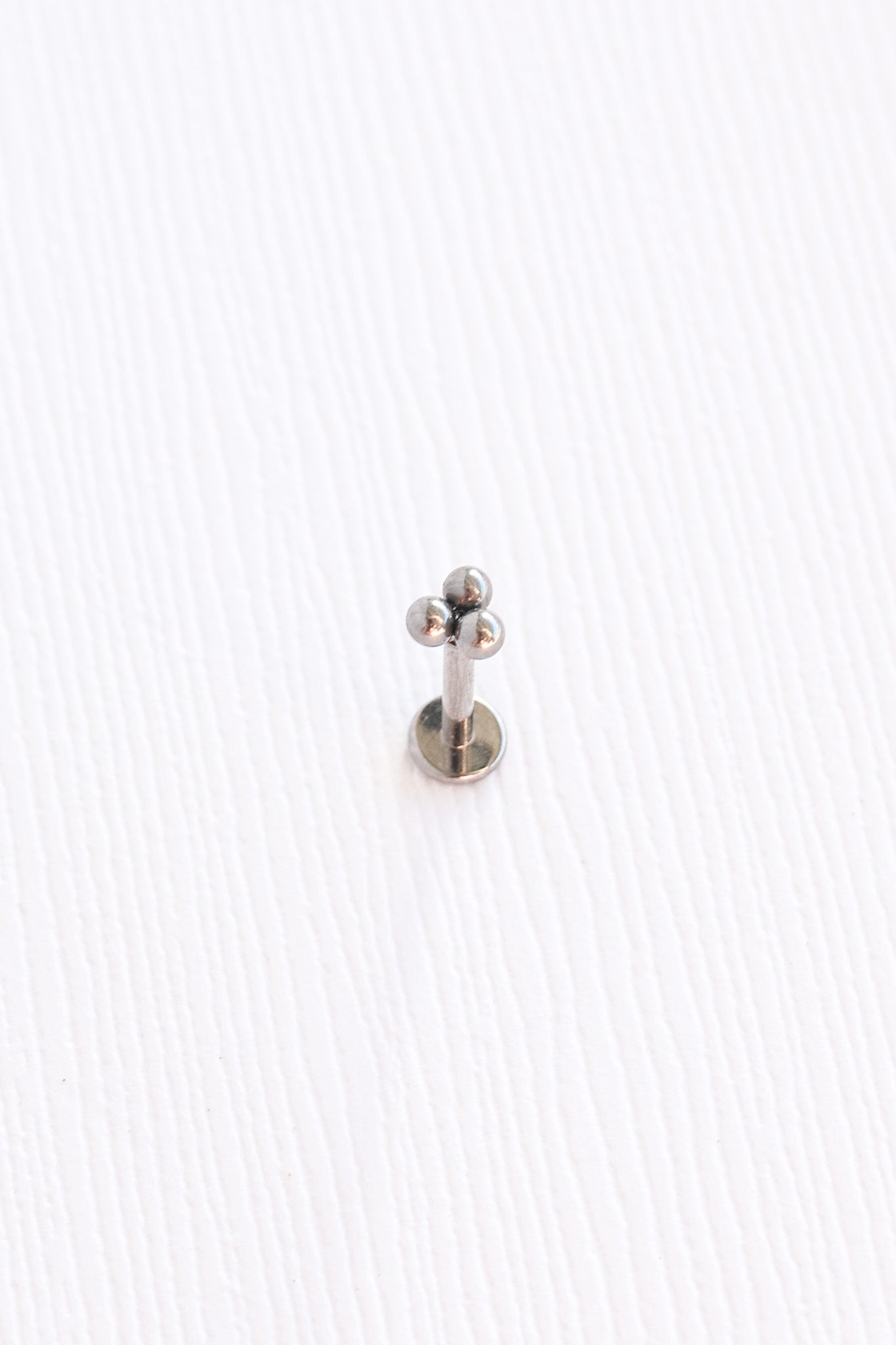 Tri-Dot Flat Back Stud