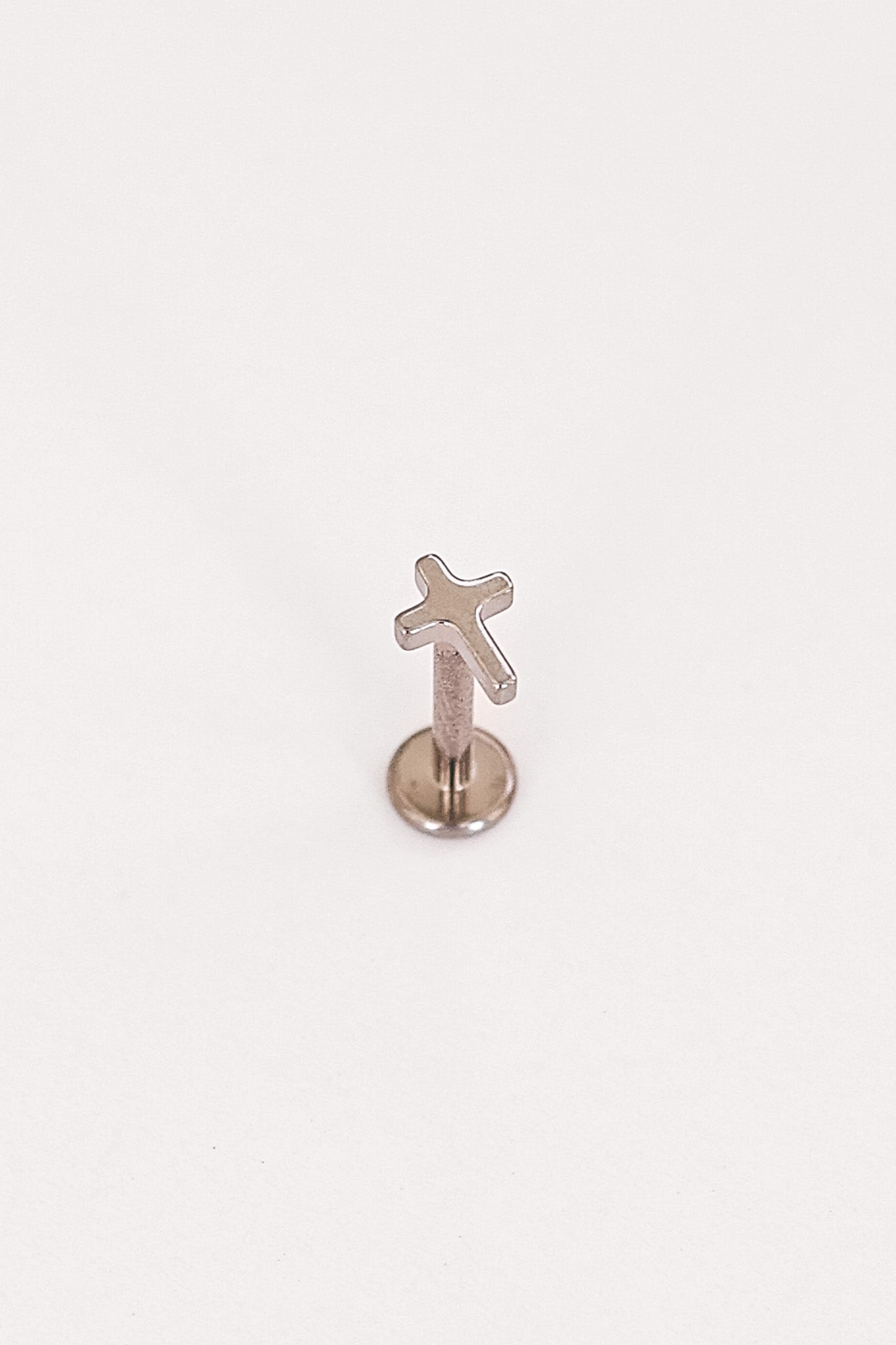 Cross Flat Back Stud