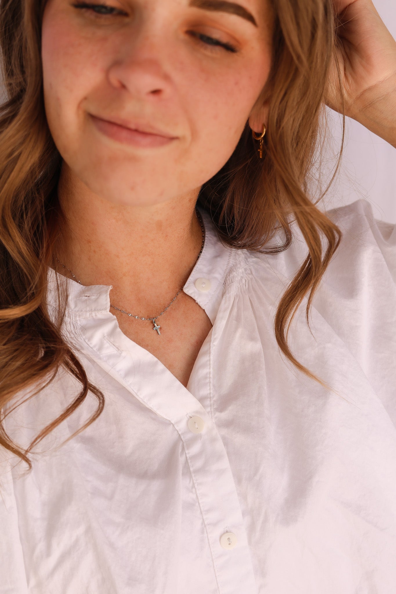 Dainty Cross Necklace