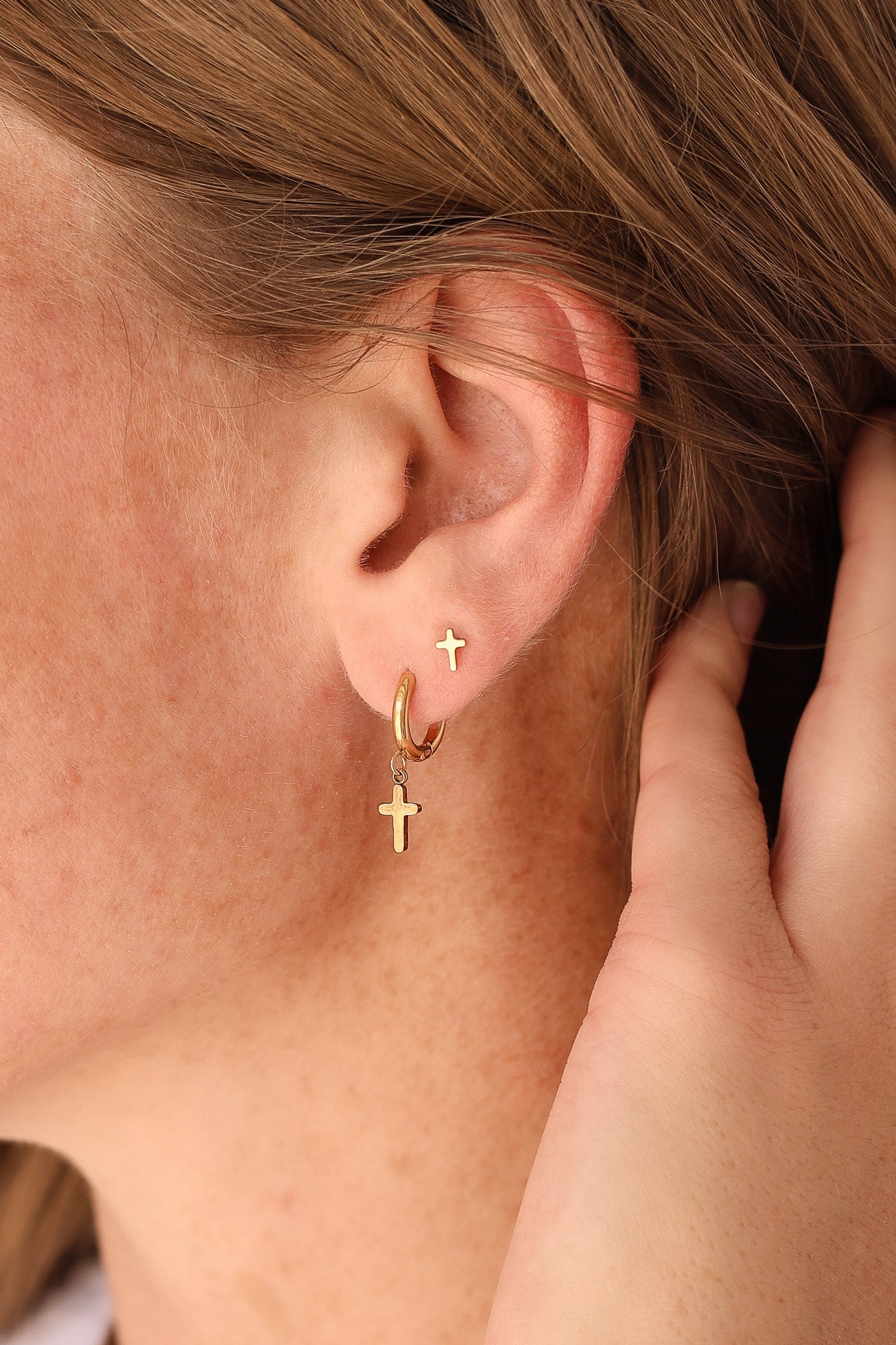 Cross Flat Back Stud