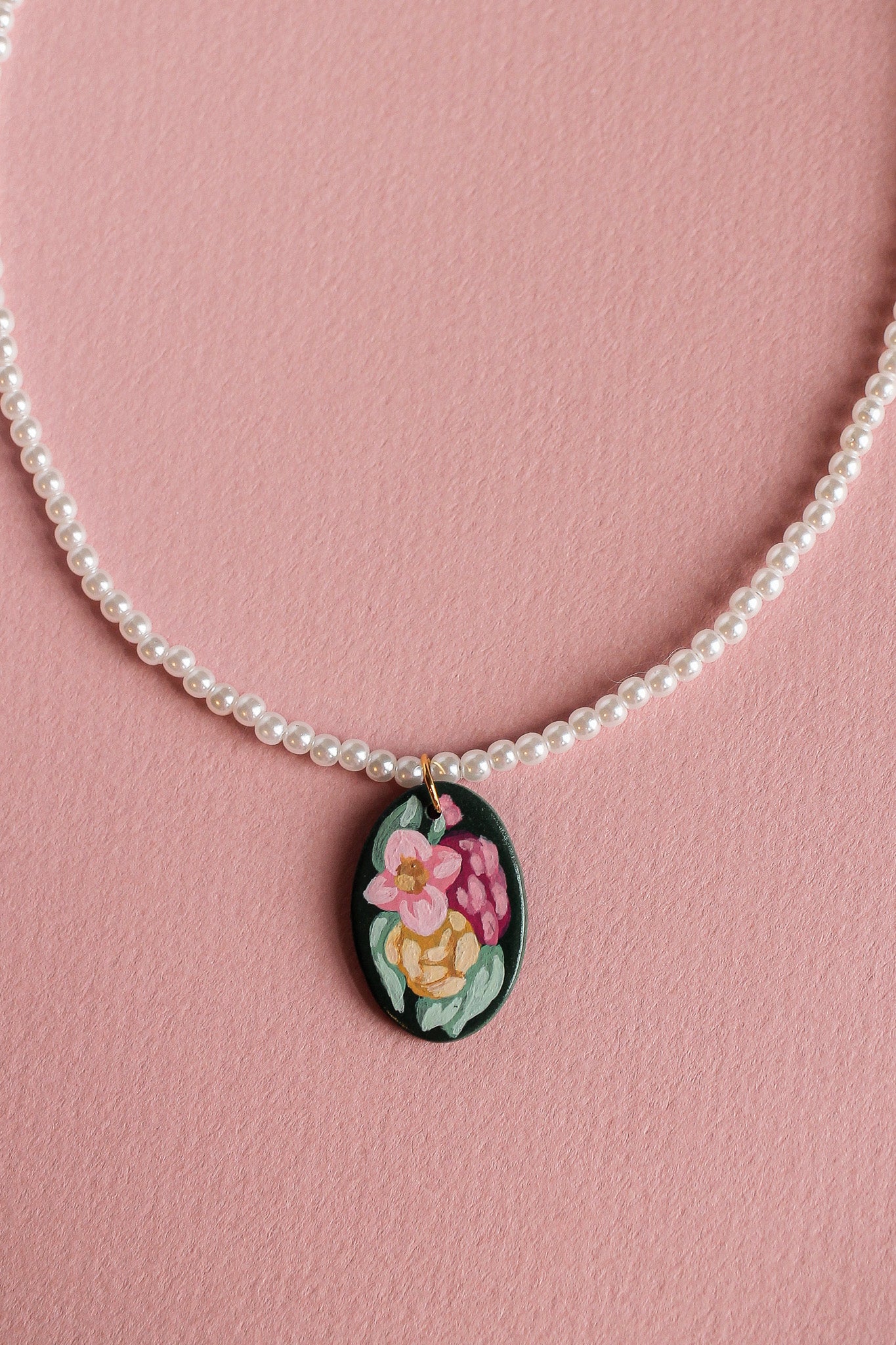 Isabella Necklace in Evergreen