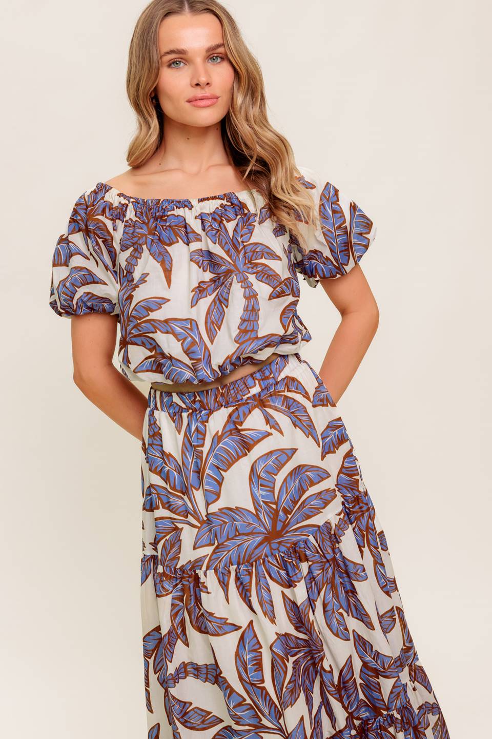 PETAL WALTZ WOVEN TOP